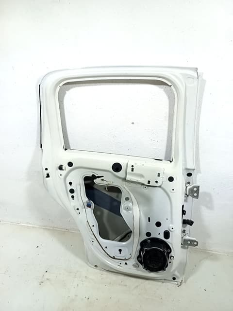 Puerta trasera izquierda CITROEN C3 2