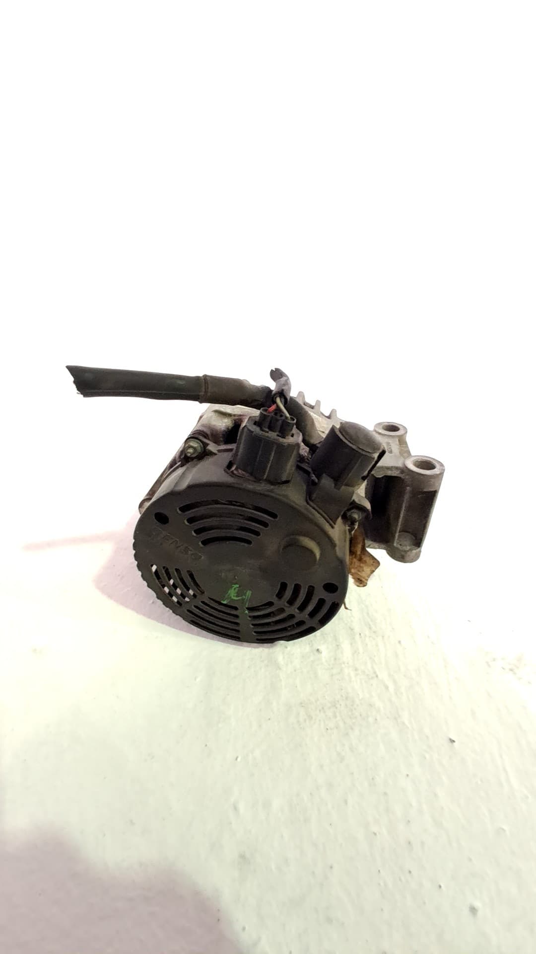 Alternador FORD FOCUS BERLINA (CAP) 2