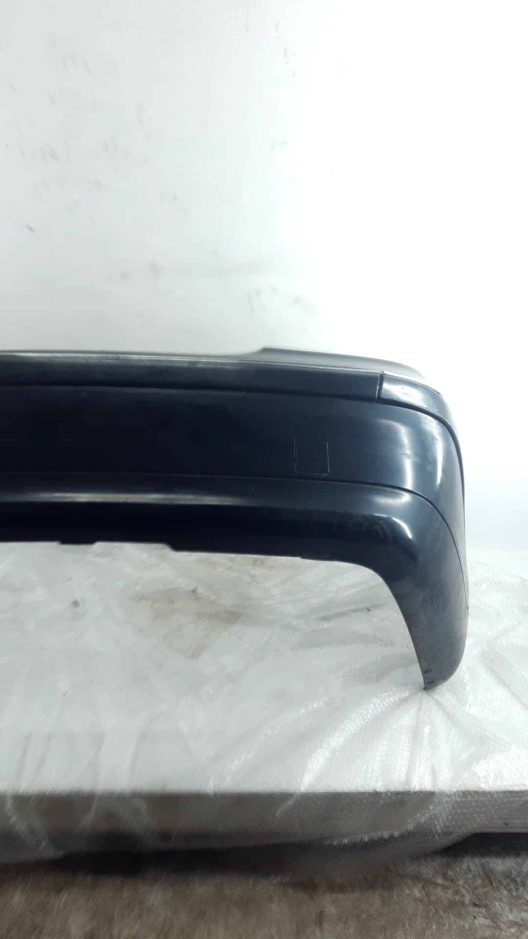 Paragolpes trasero MERCEDES-BENZ CLASE C (W203) BERLINA 5