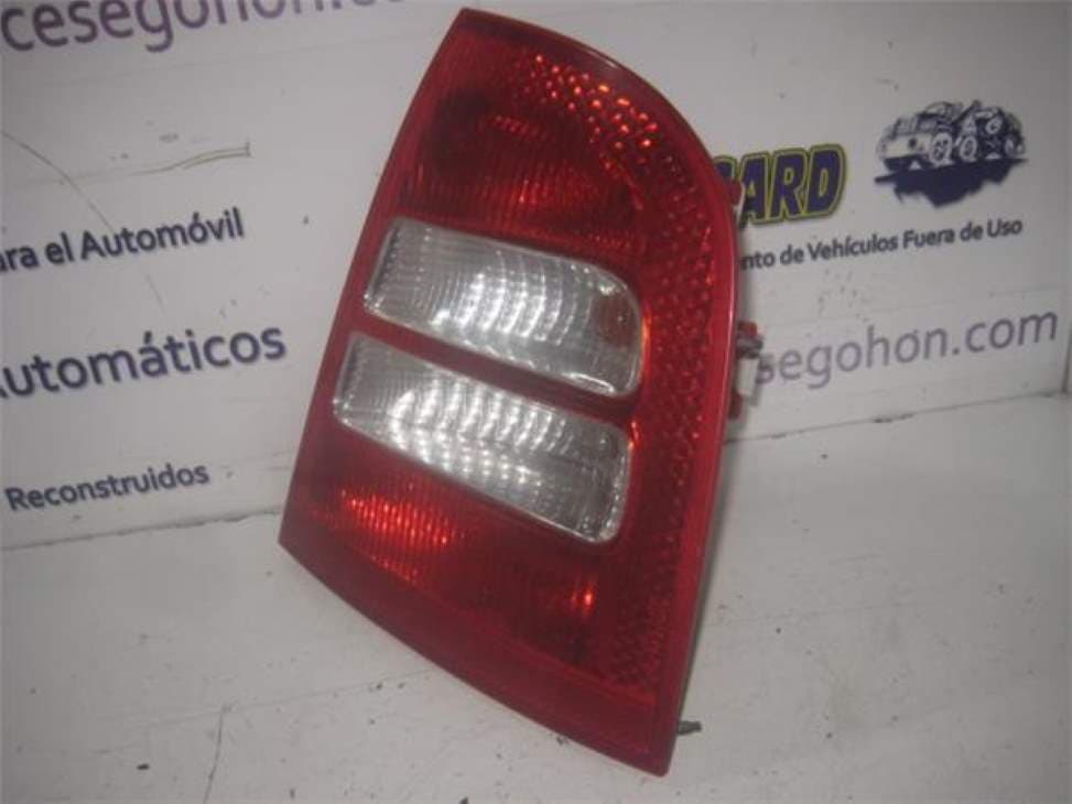 Piloto trasero derecho SKODA OCTAVIA BERLINA (1U2) 3