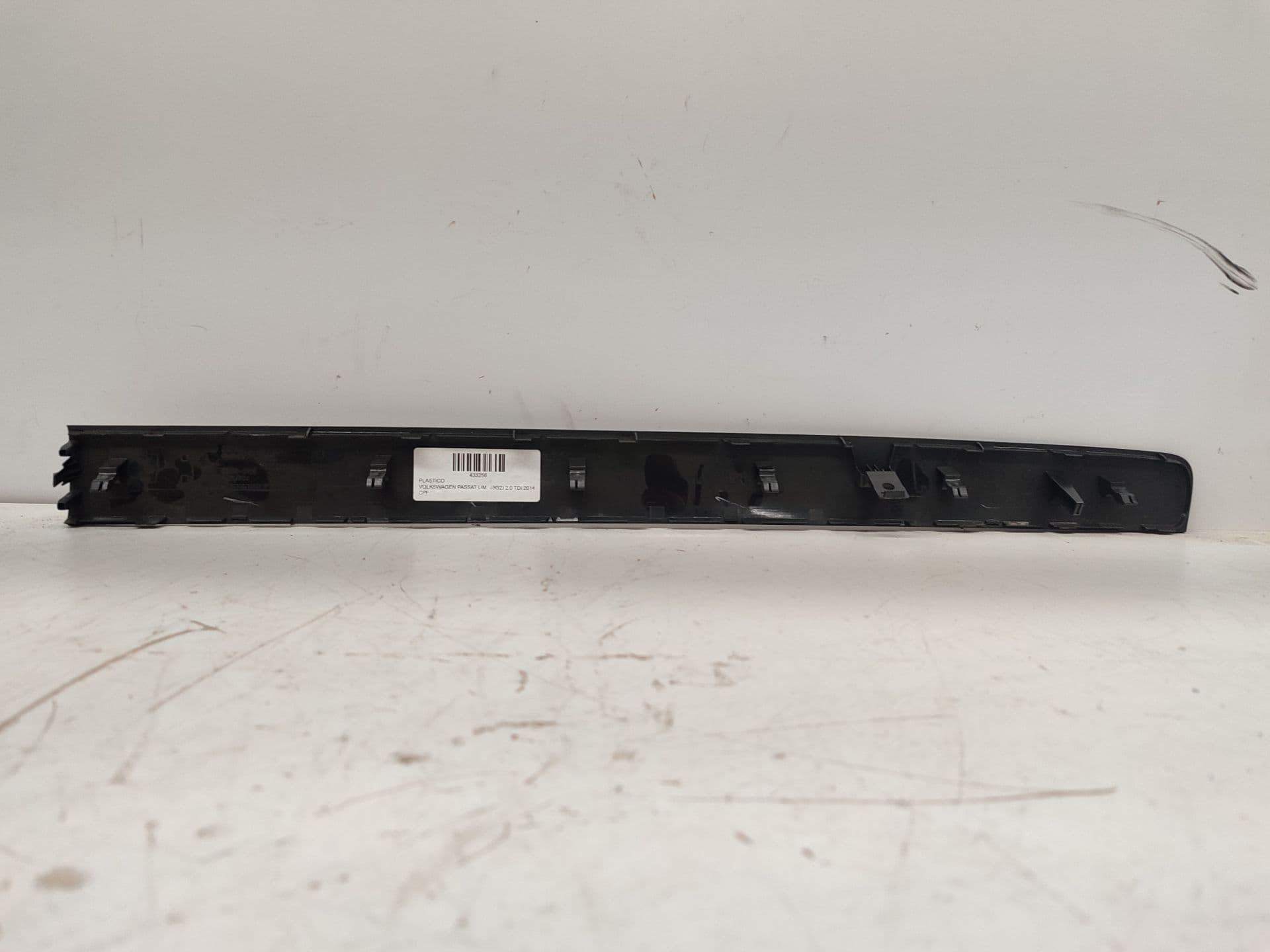 Plastico VOLKSWAGEN PASSAT LIM 2