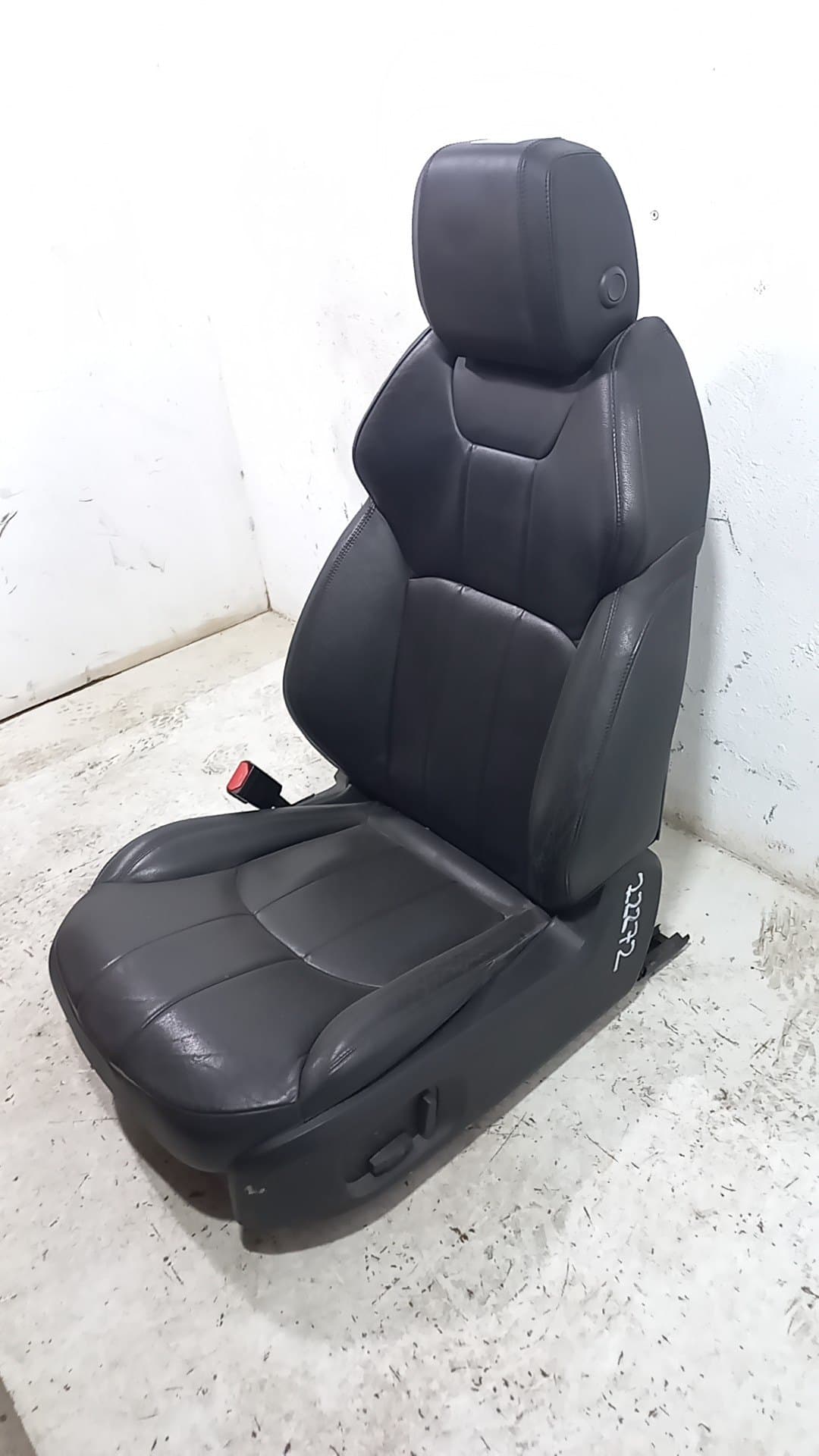 Asiento delantero izquierdo LAND ROVER RANGE ROVER EVOQUE 2