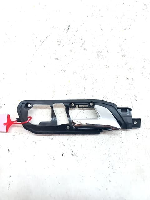 Maneta interior delantera derecha VOLKSWAGEN POLO (9N1)