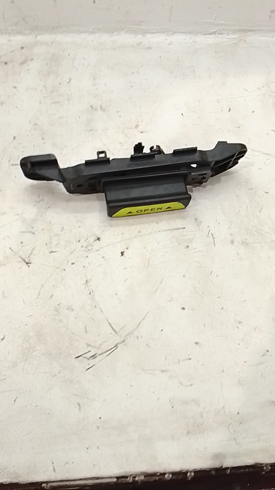 Maneta interior lateral izquierda FORD GRAND TOURNEO CONNECT 2