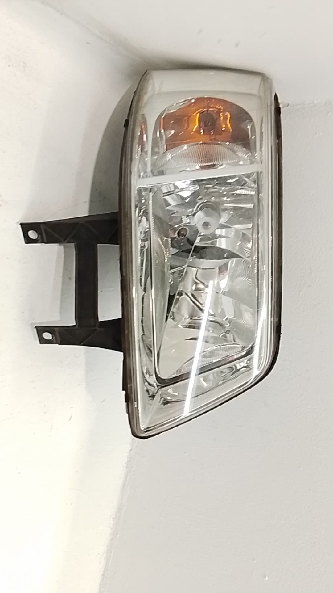 Faro derecho VOLKSWAGEN T5 TRANSPORTER (7E)