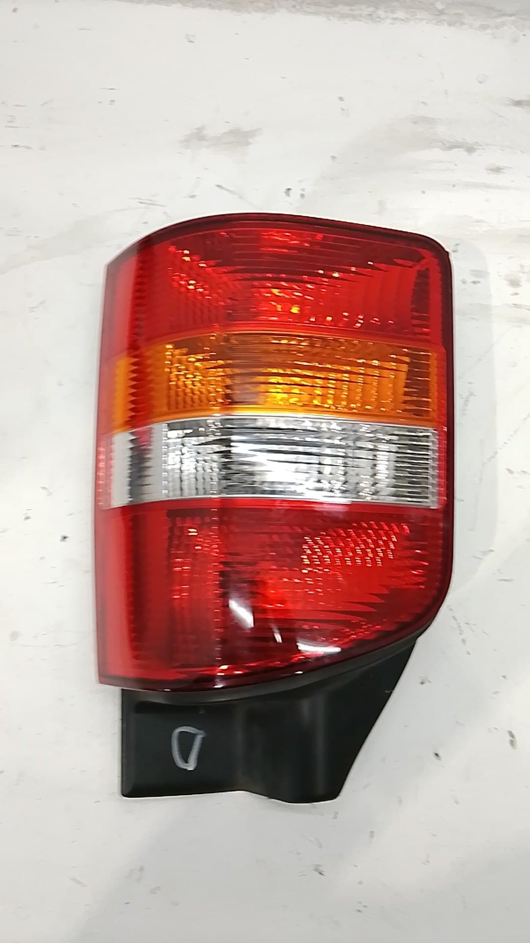Piloto trasero derecho VOLKSWAGEN T5 TRANSPORTER (7E)