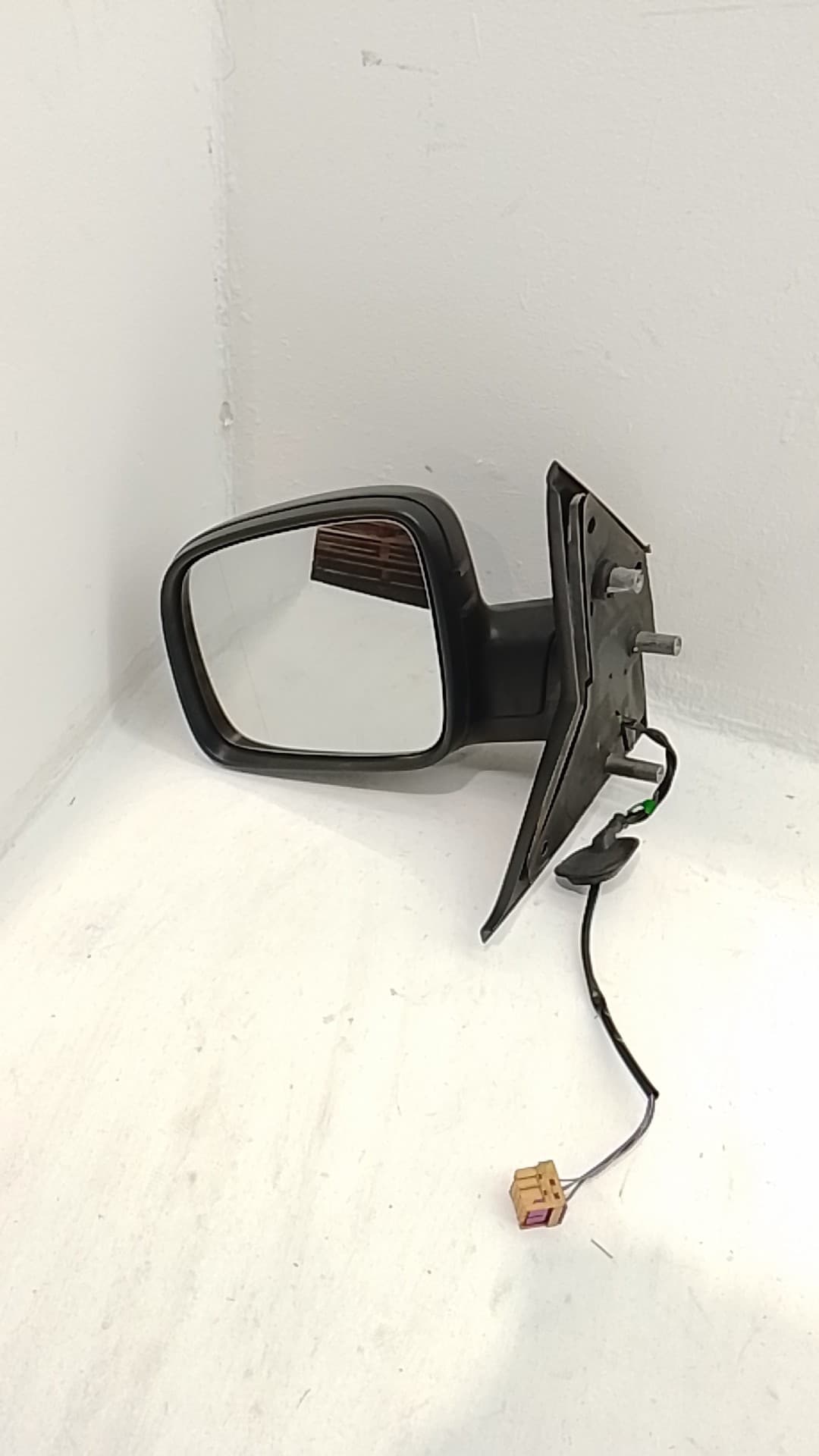 Retrovisor izquierdo VOLKSWAGEN T5 TRANSPORTER (7E)