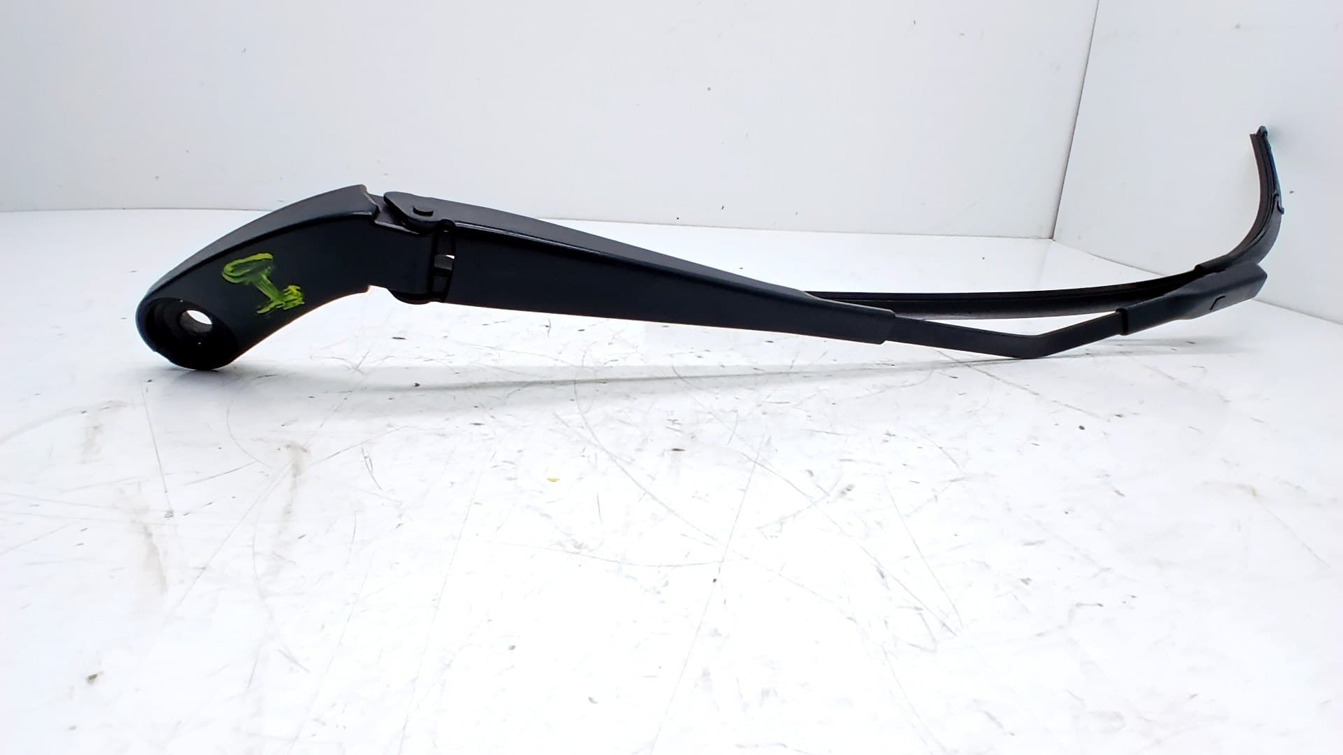 Brazo limpia delantero izquierdo AUDI A1 SPORTBACK (GBA)