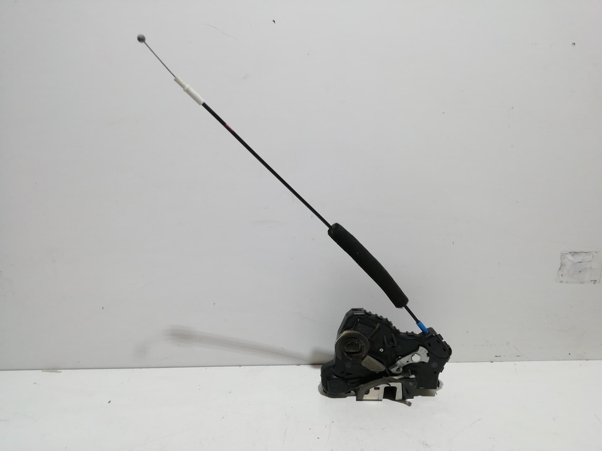 Cerradura puerta delantera izquierda TOYOTA LAND CRUISER (J12) 3