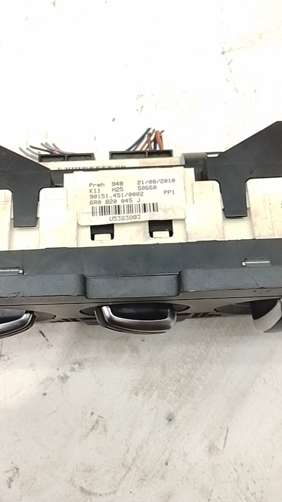 Recambio VOLKSWAGEN POLO (6R1) ref. 6R0820045J 4