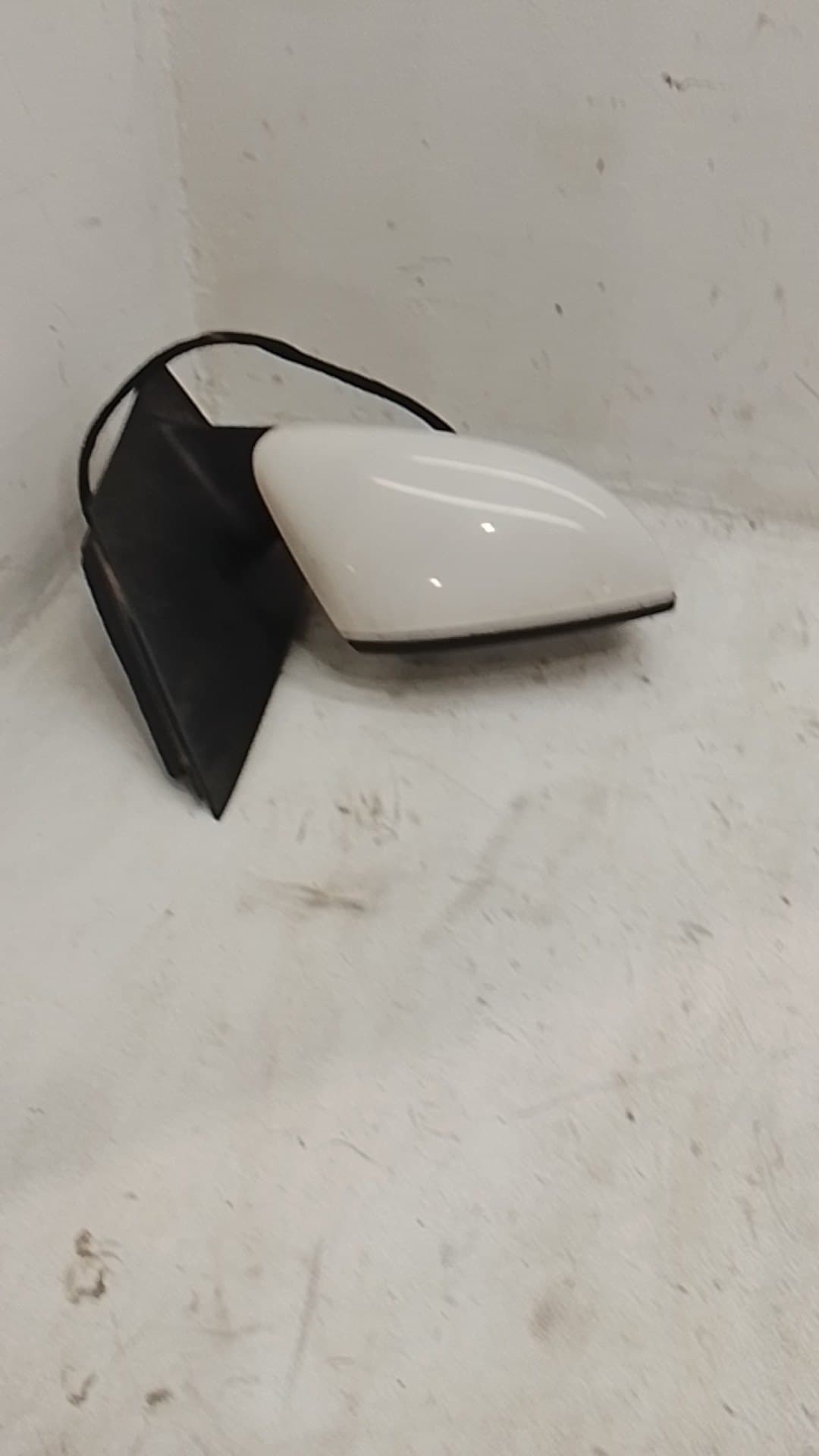 Retrovisor derecho VOLKSWAGEN POLO (6R1) 2