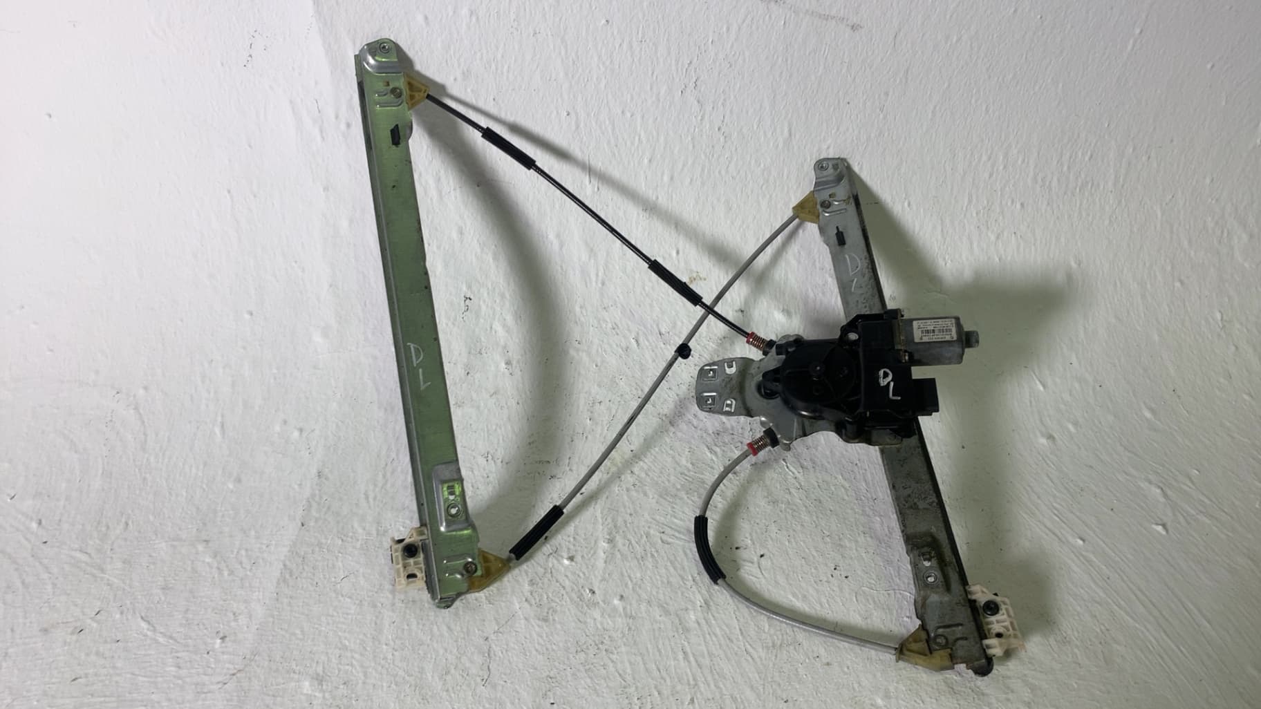 Elevalunas delantero izquierdo CITROEN C5 III BREAK (RW_)