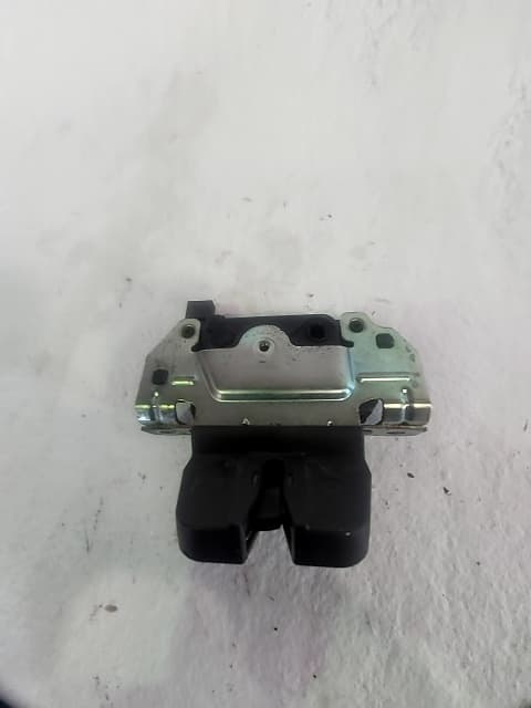 Cerradura maletero / porton OPEL ASTRA H BER. 2