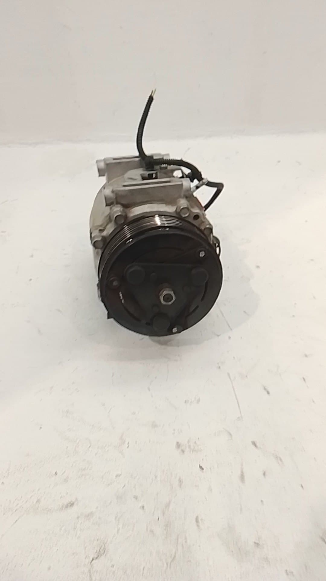 Recambio CITROEN C4 ref. 9827596080 4