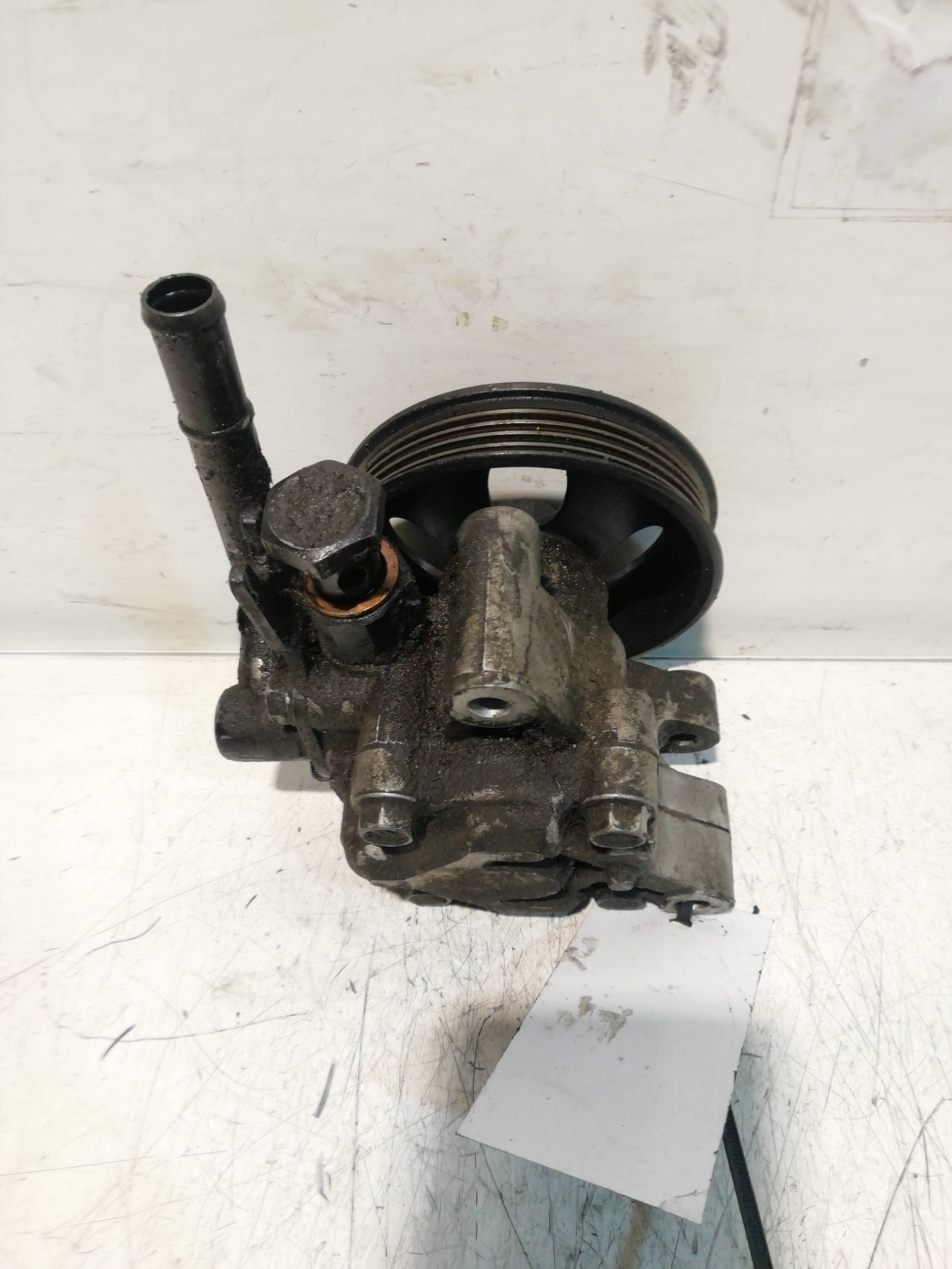 Bomba direccion KIA RIO 4