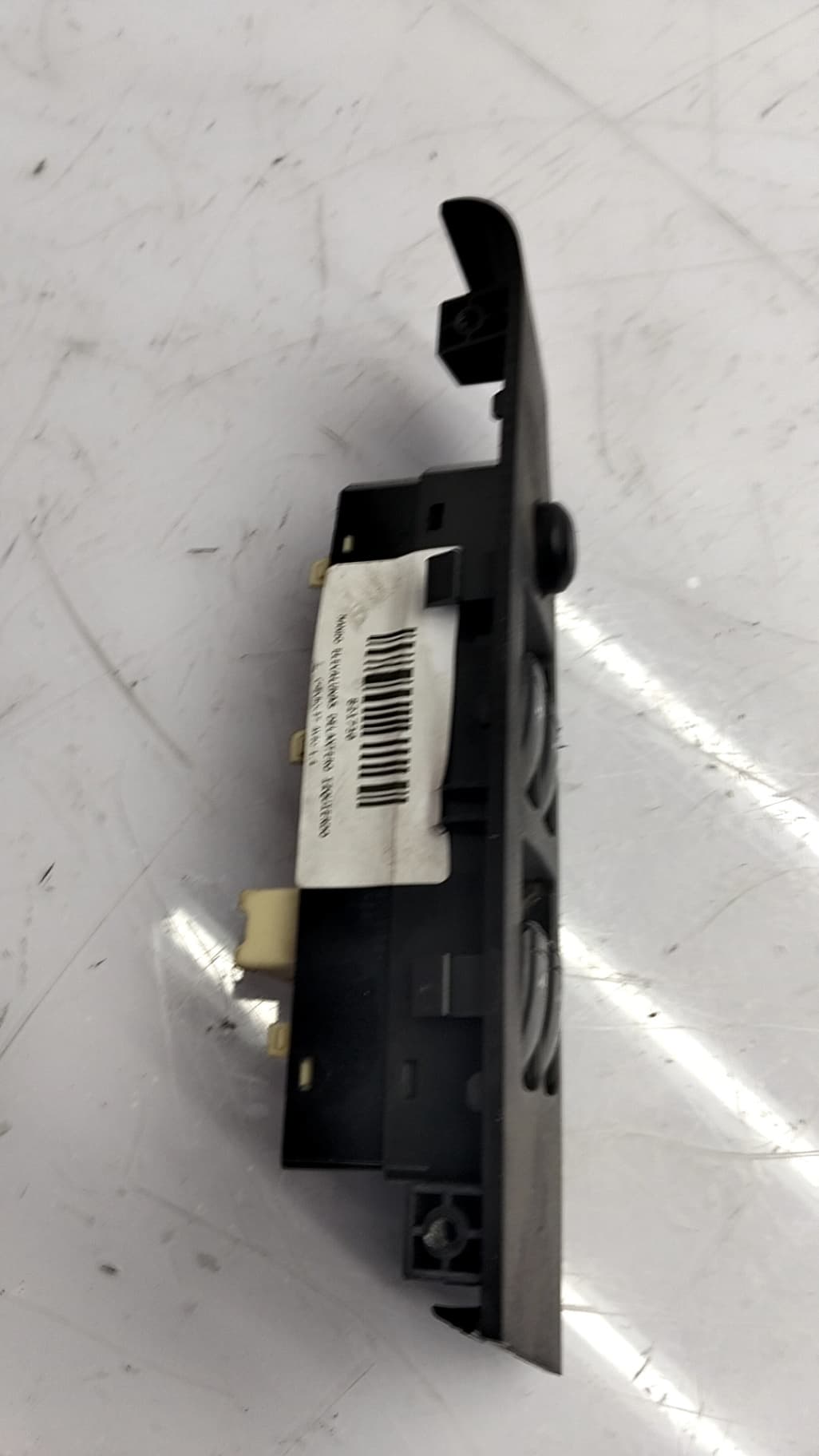 Mando elevalunas delantero izquierdo CHEVROLET AVEO 3