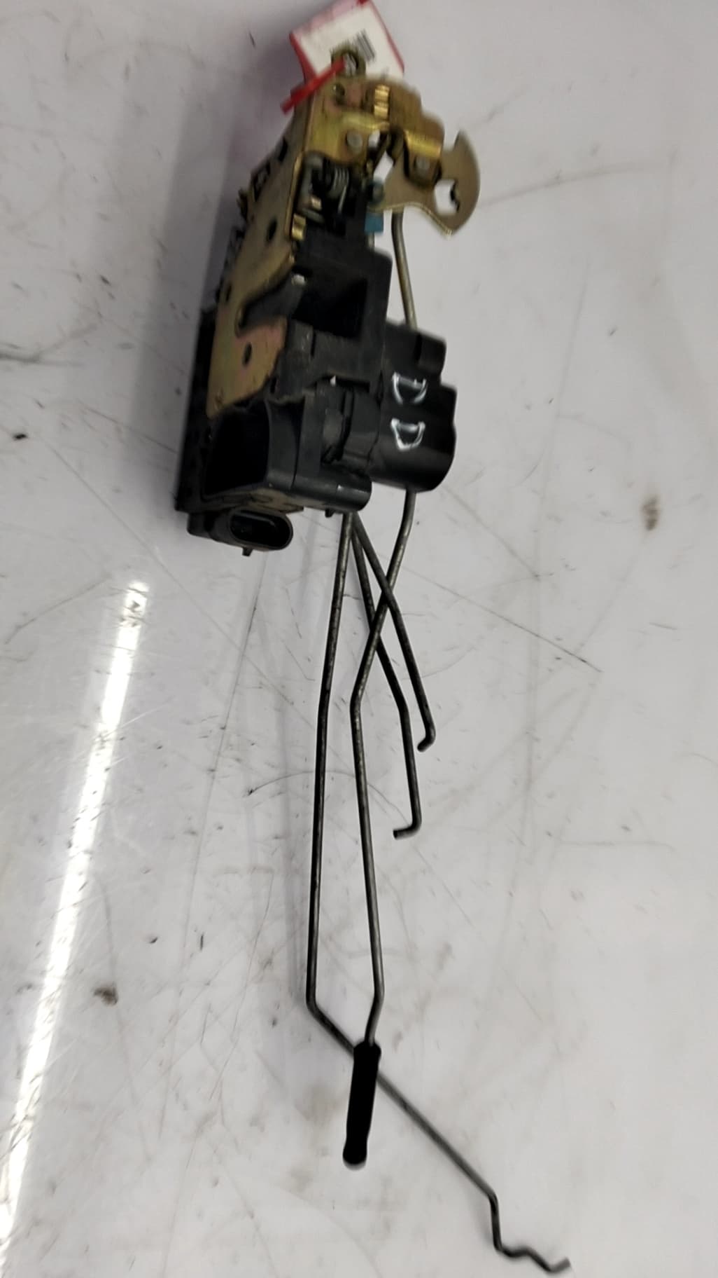 Cerradura puerta delantera derecha CHEVROLET AVEO 3