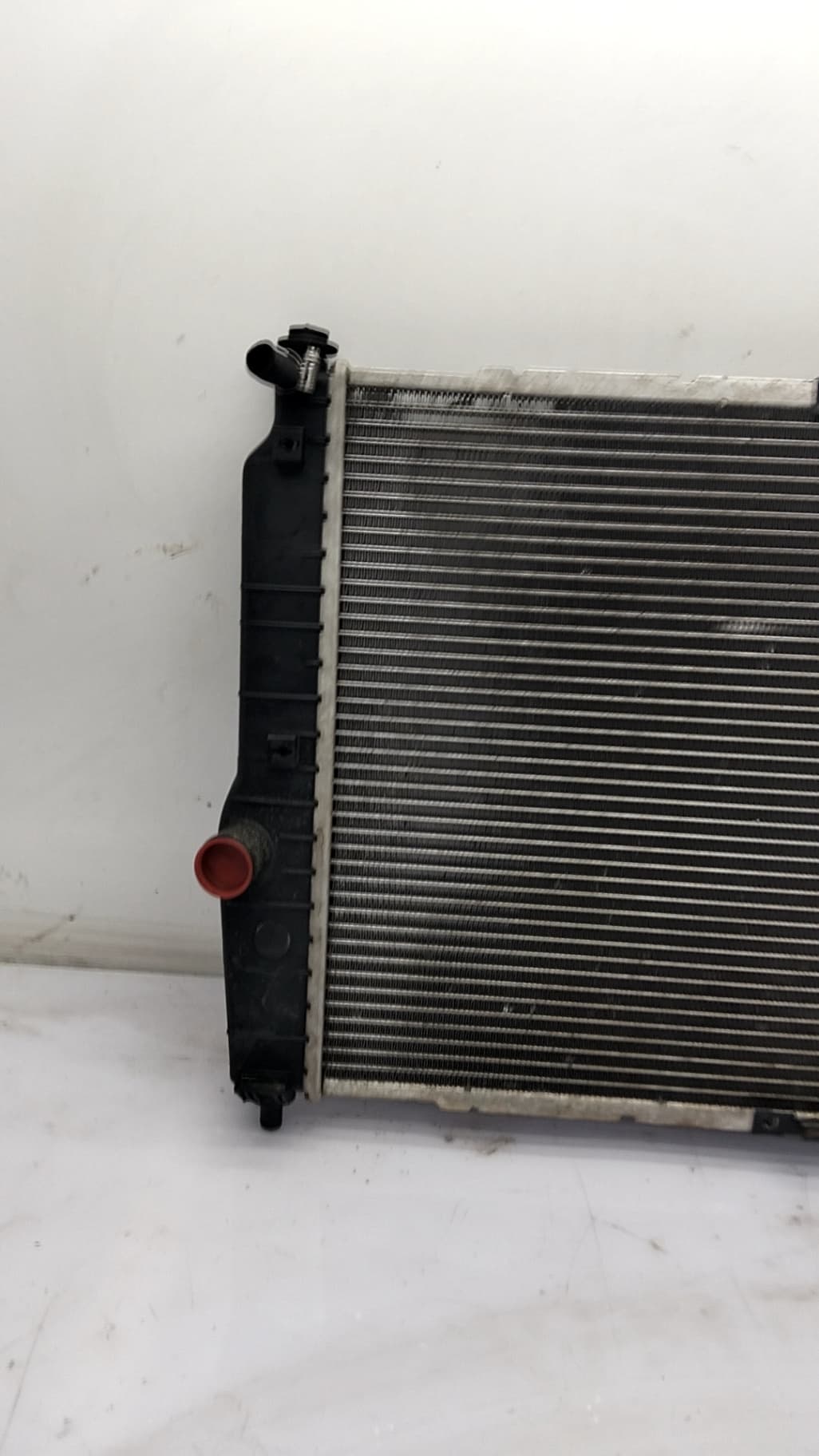 Radiador agua CHEVROLET AVEO 4
