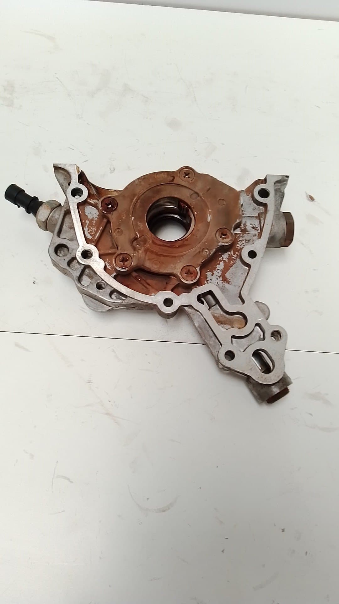Bomba aceite CHEVROLET AVEO 3