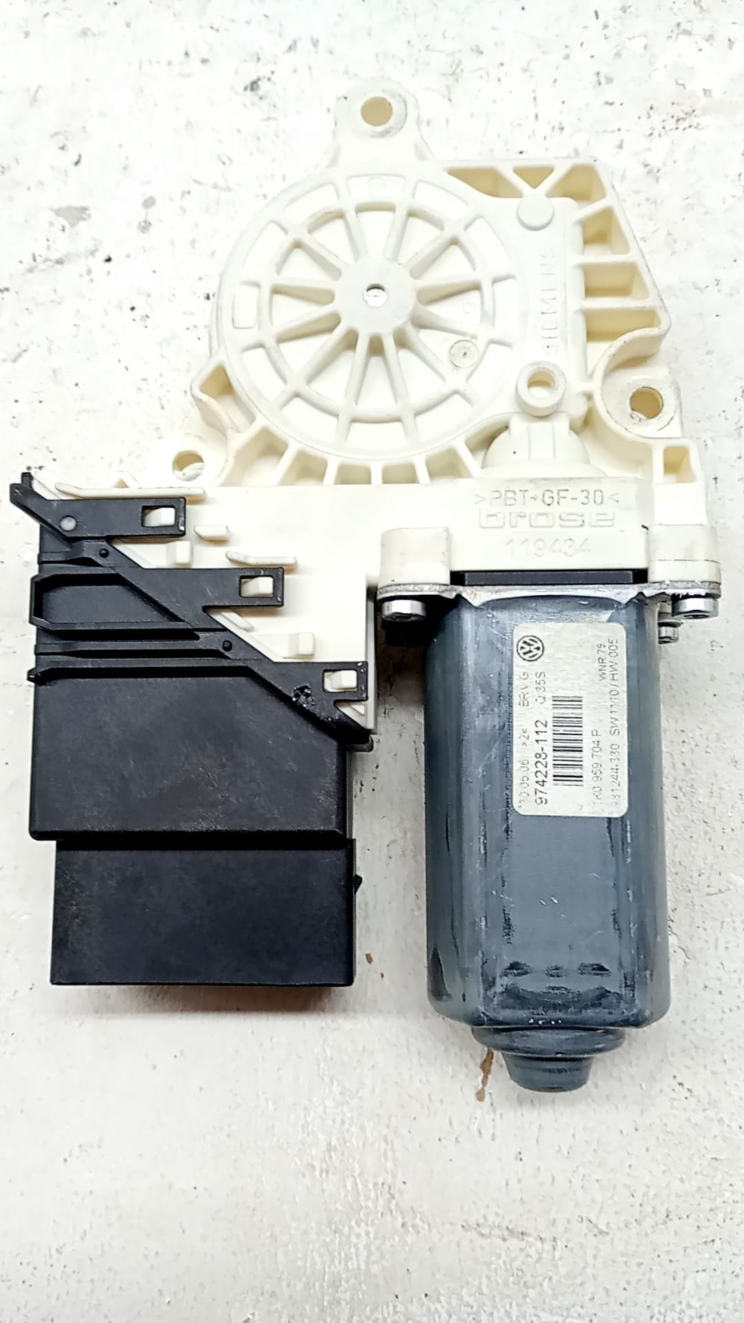 Motor elevalunas trasero derecho VOLKSWAGEN PASSAT CC (357) 3