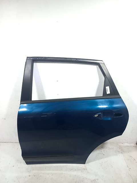 Puerta trasera izquierda KIA NIRO 5