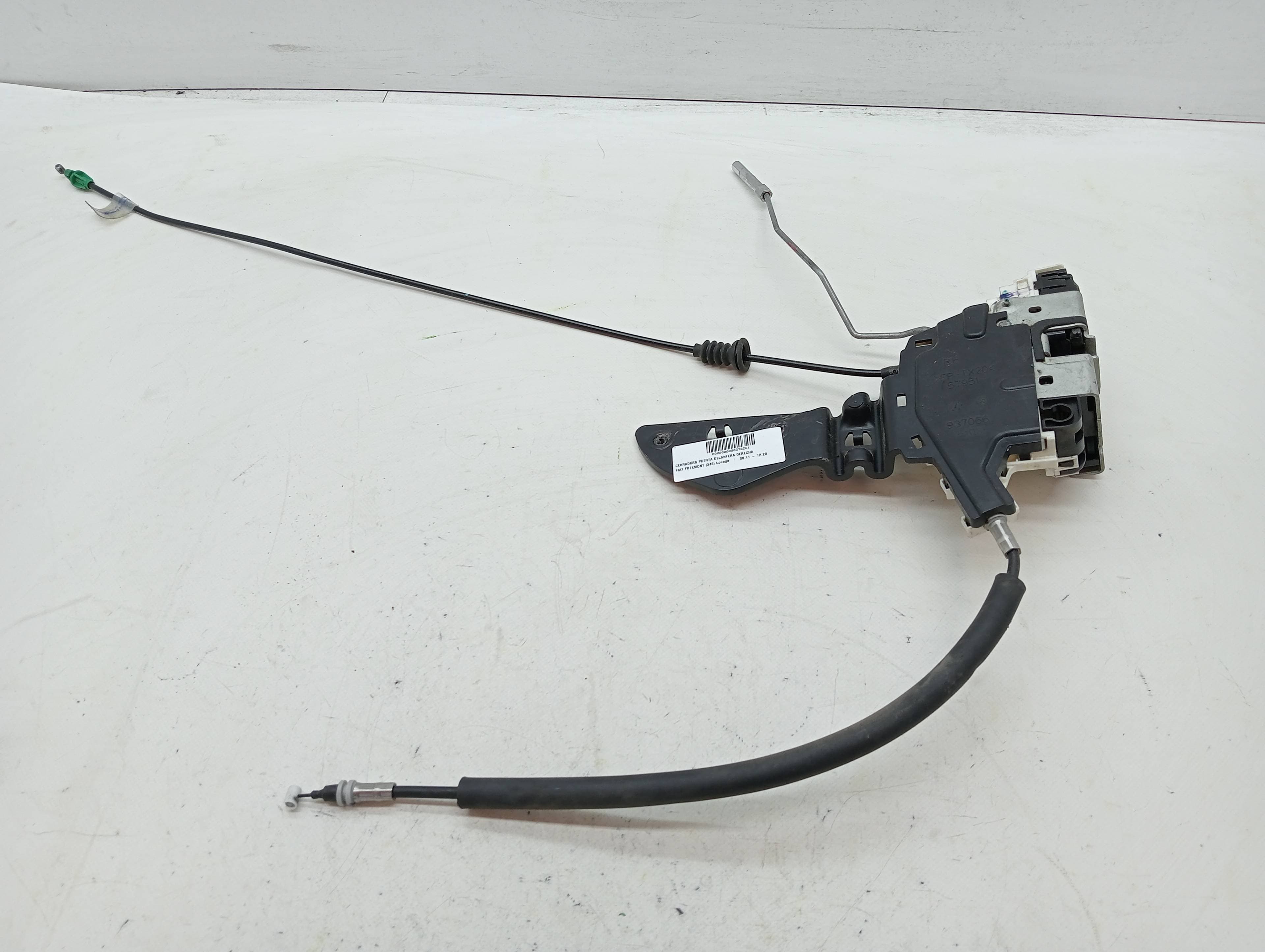 Cerradura puerta delantera derecha FIAT FREEMONT (345)