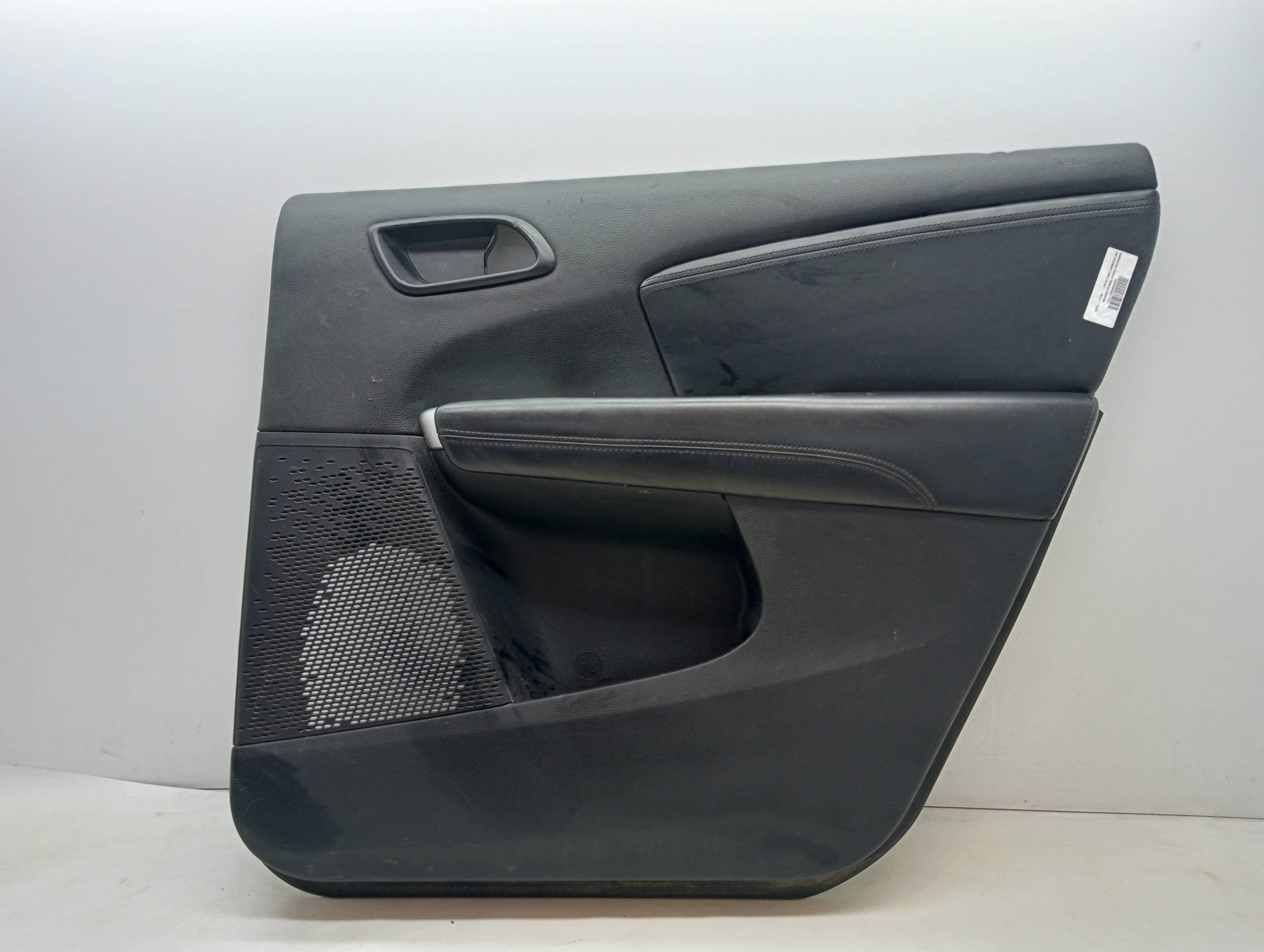 Guarnecido puerta trasera derecha FIAT FREEMONT (345)