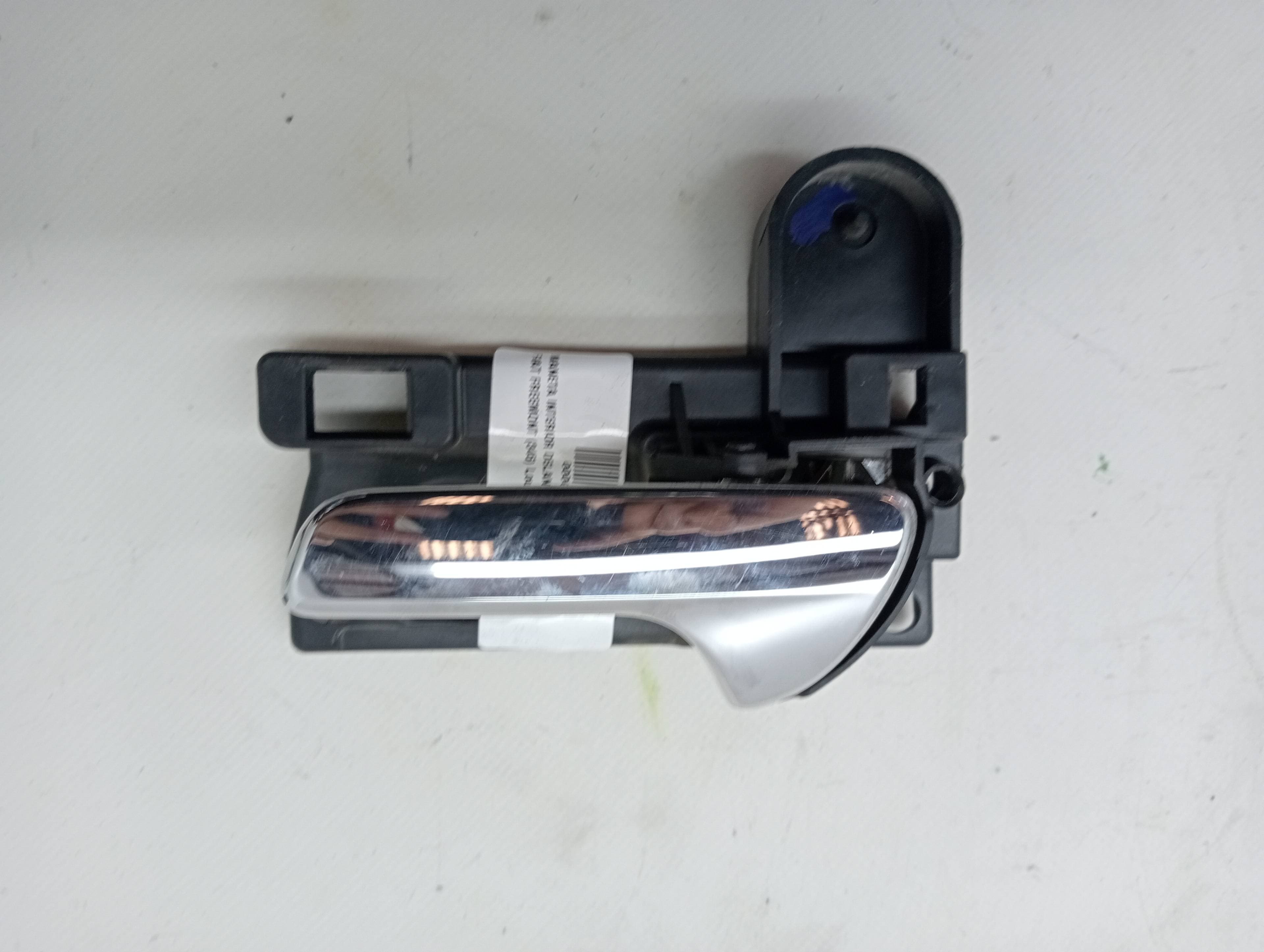 Maneta interior delantera izquierda FIAT FREEMONT (345)