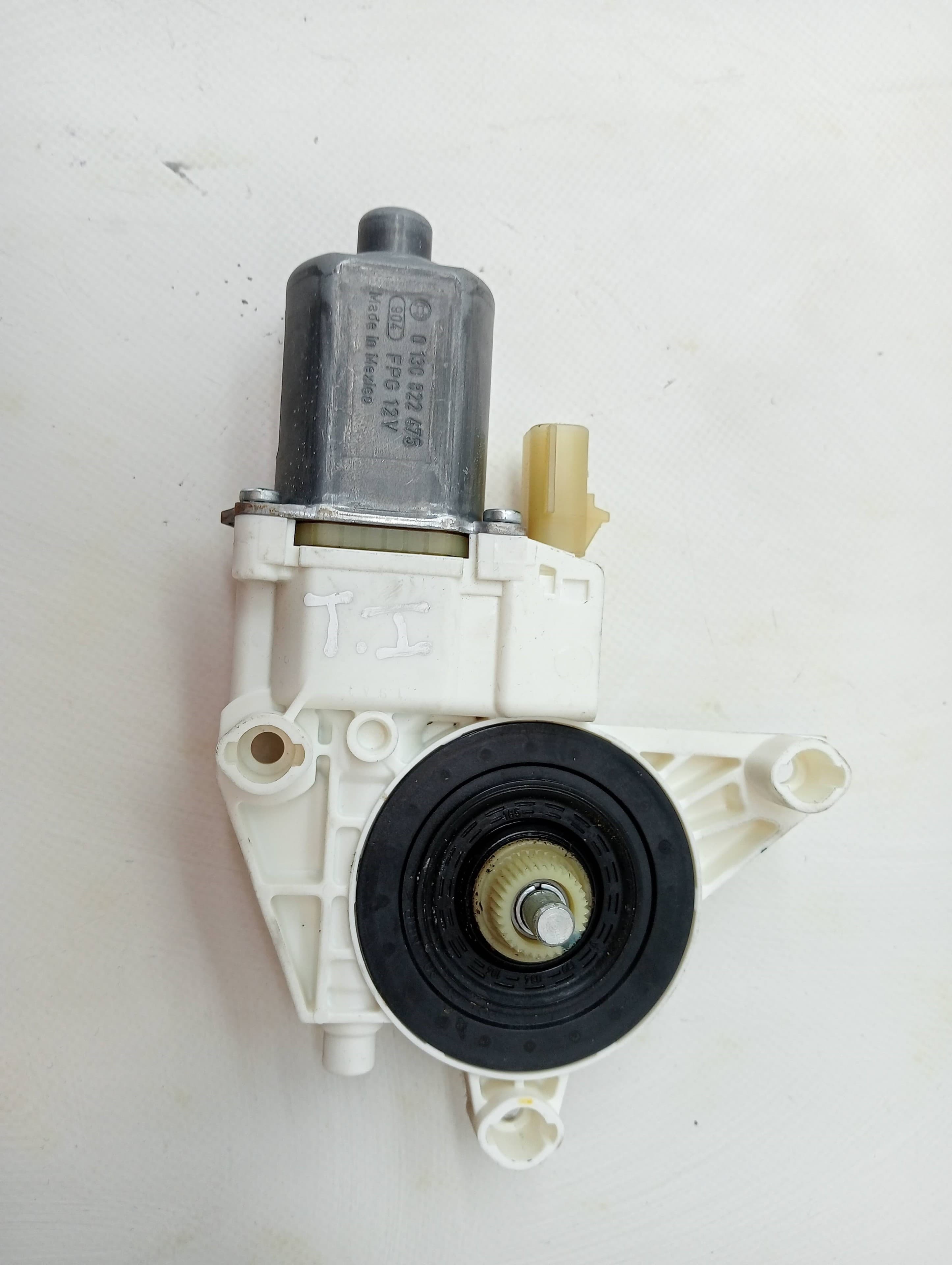 Motor elevalunas trasero izquierdo FIAT FREEMONT (345) 2