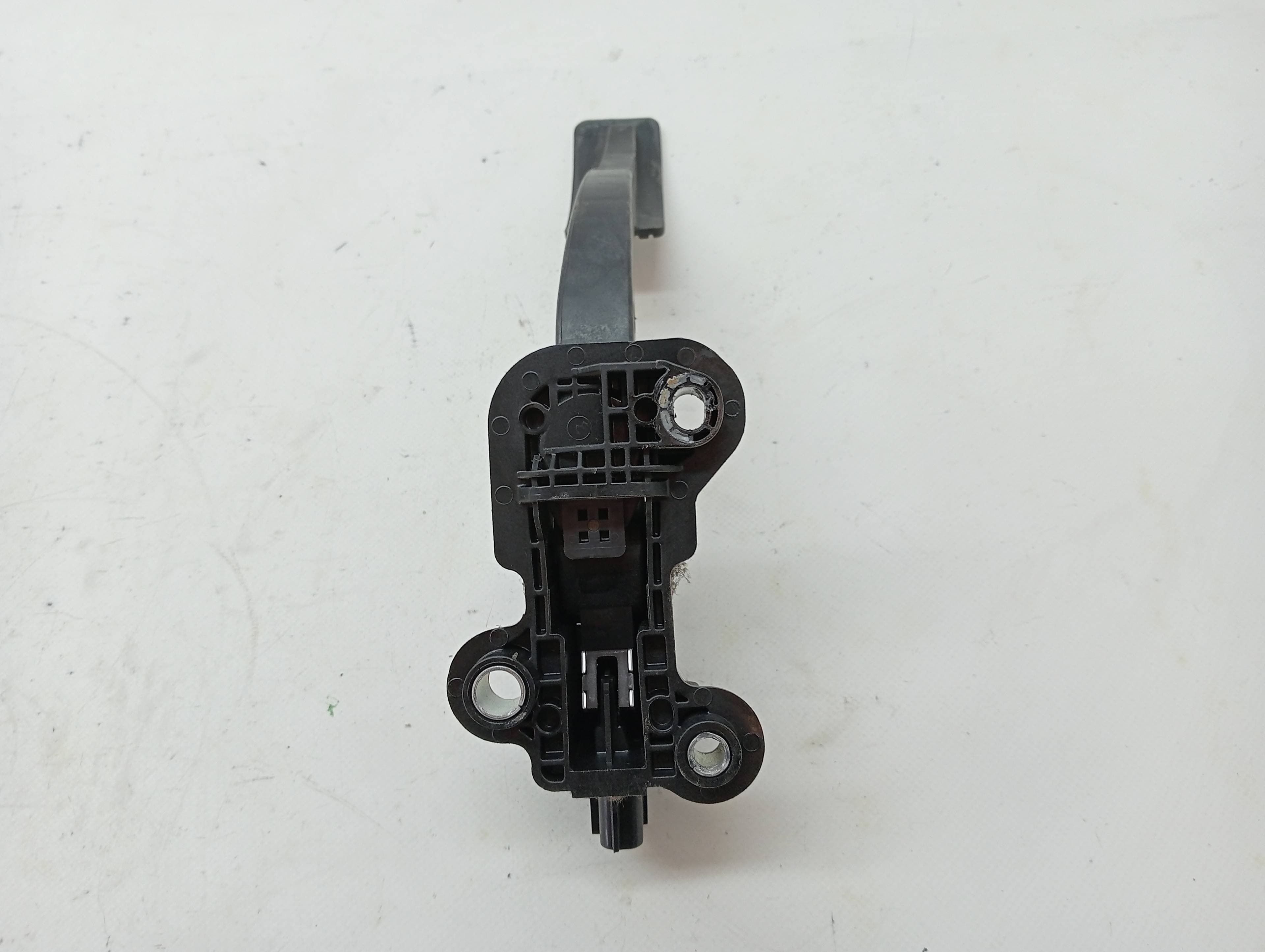 Pedal acelerador FIAT FREEMONT (345) 2