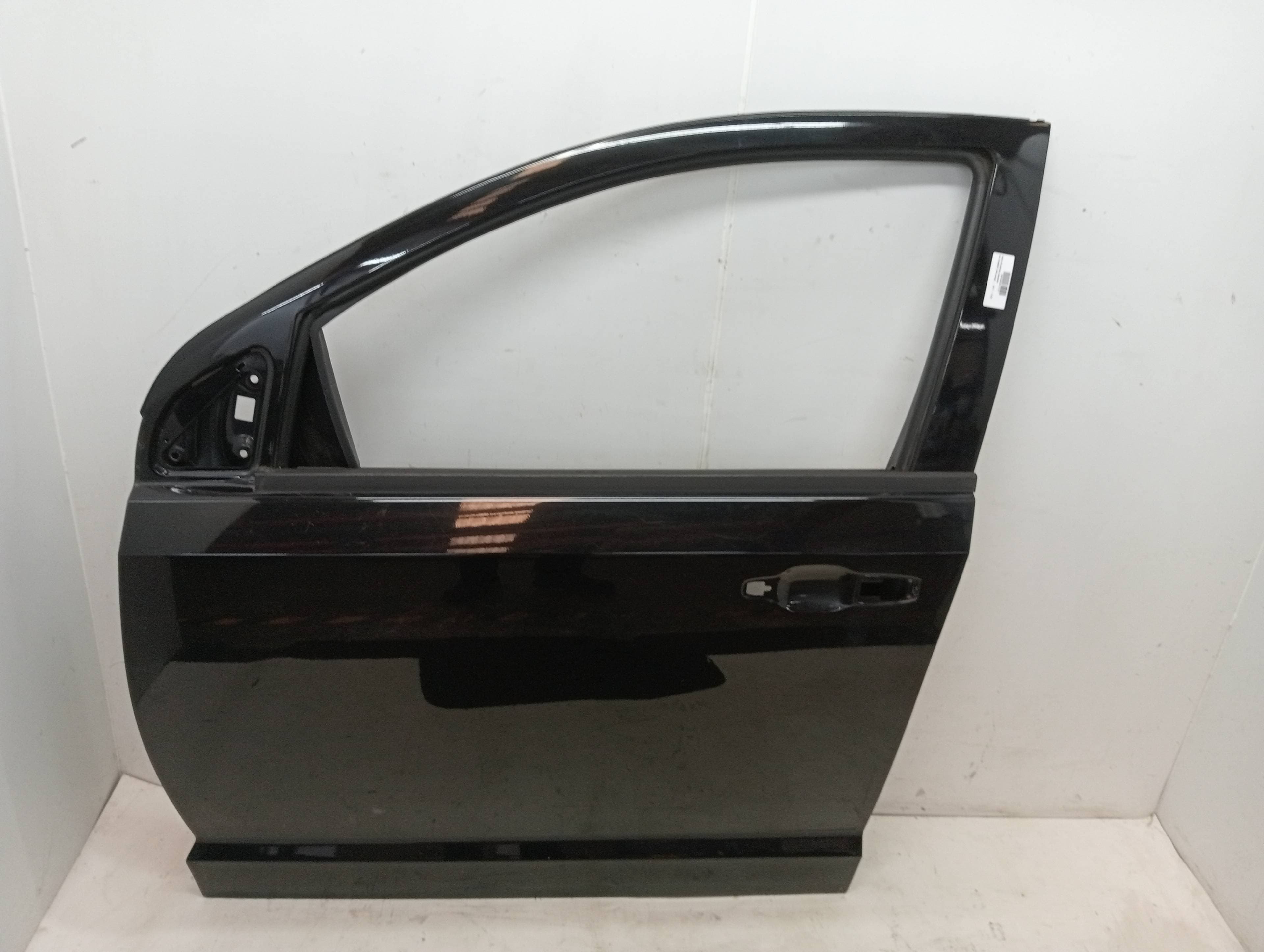 Puerta delantera izquierda FIAT FREEMONT (345)