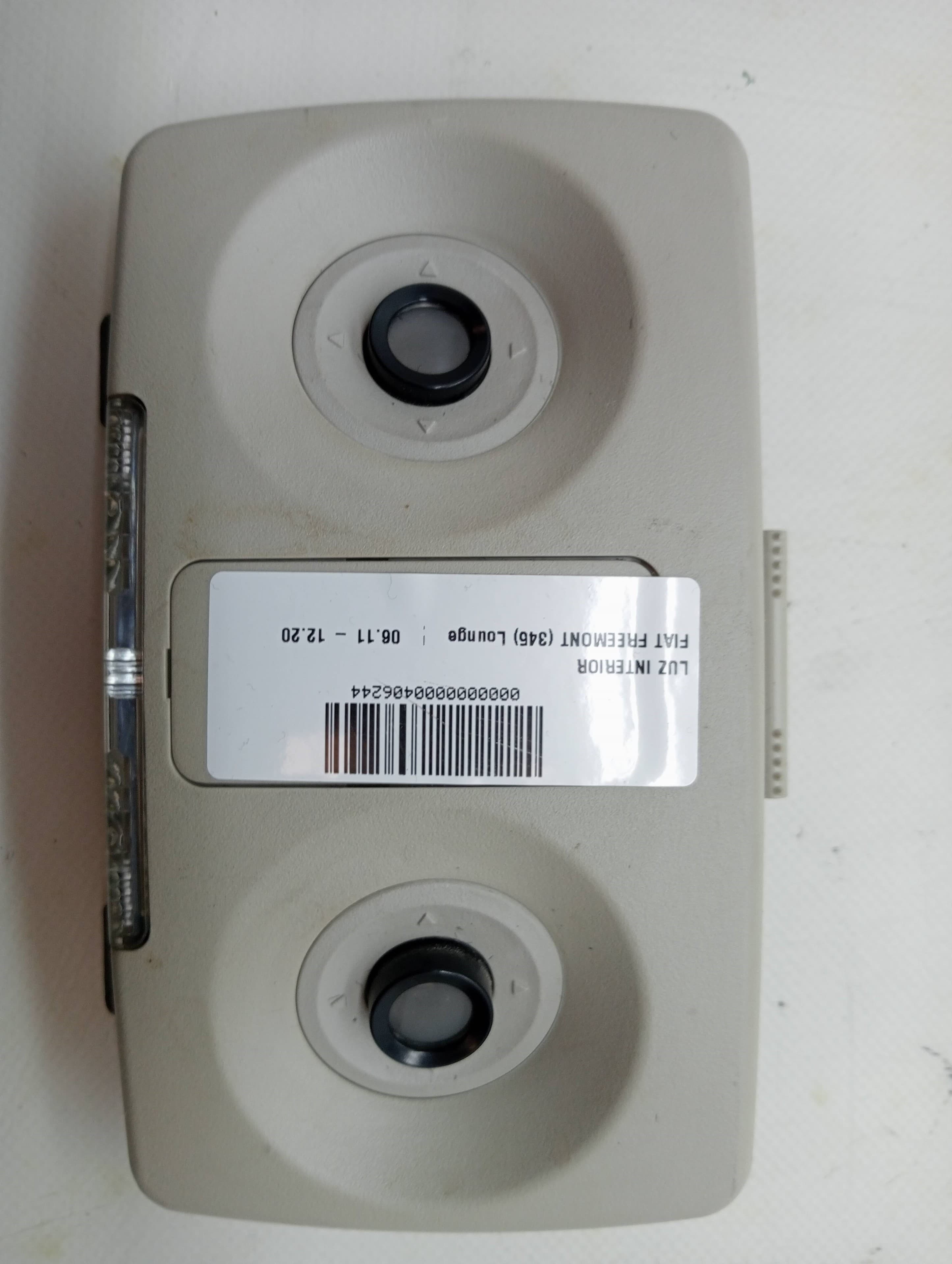Luz interior FIAT FREEMONT (345)