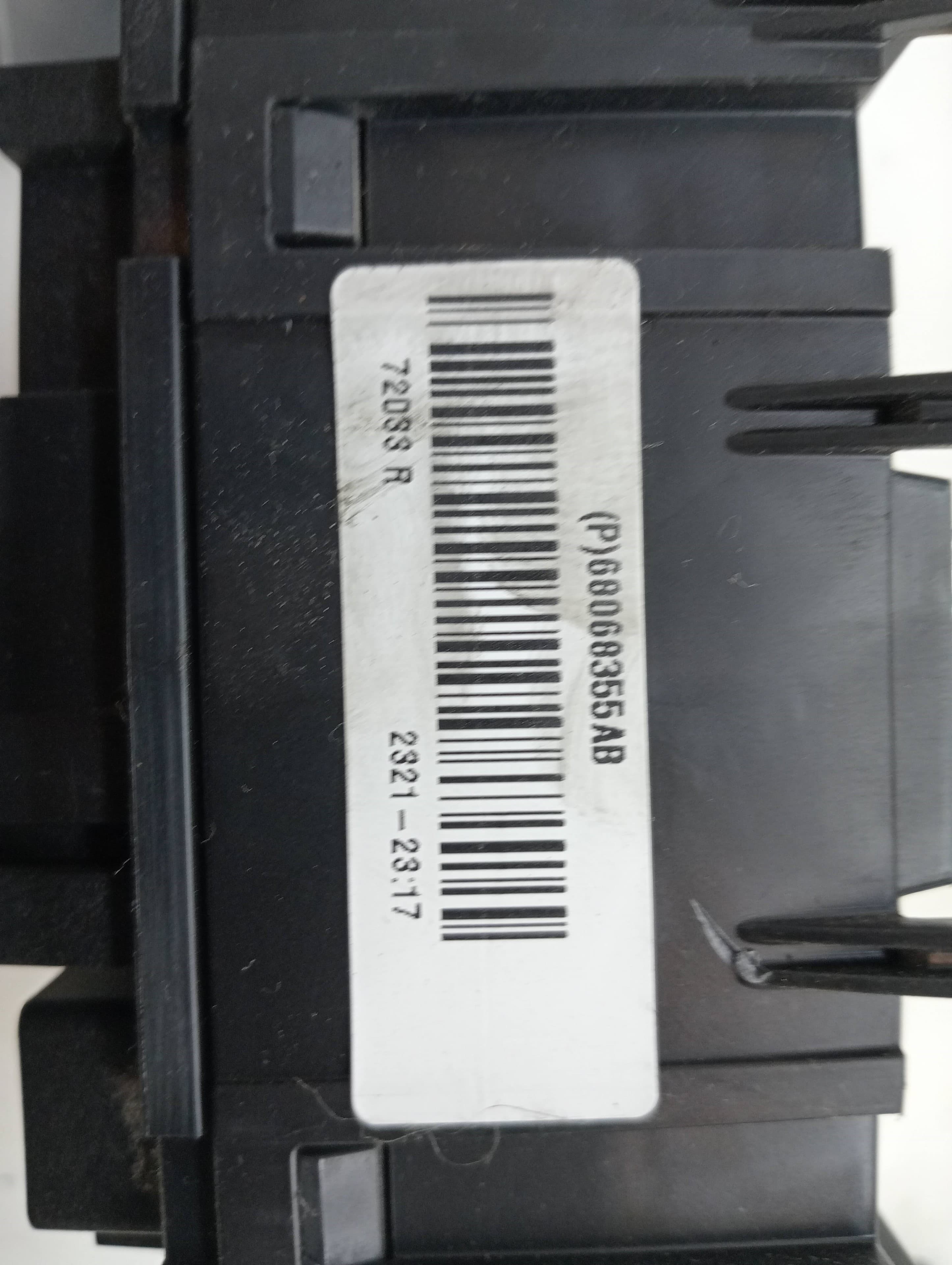 Caja reles / fusibles FIAT FREEMONT (345) 2