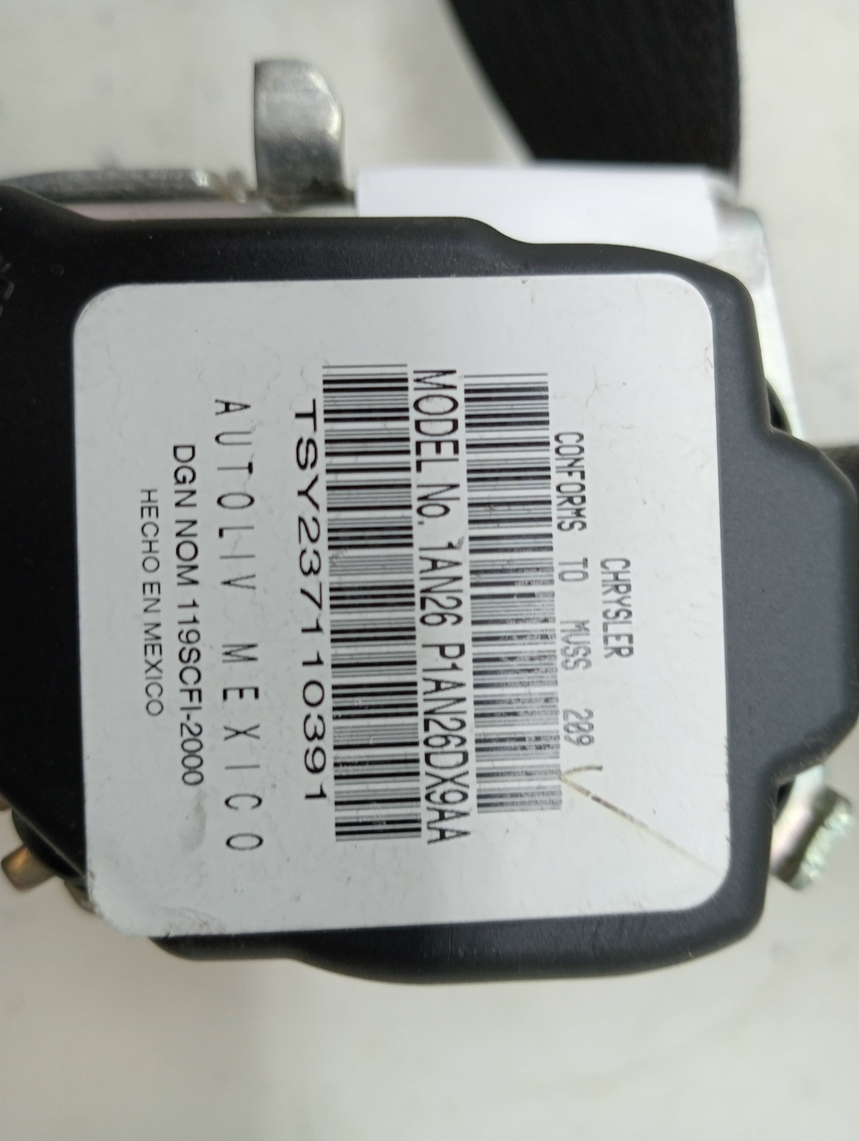 Cinturon seguridad trasero derecho FIAT FREEMONT (345) 3