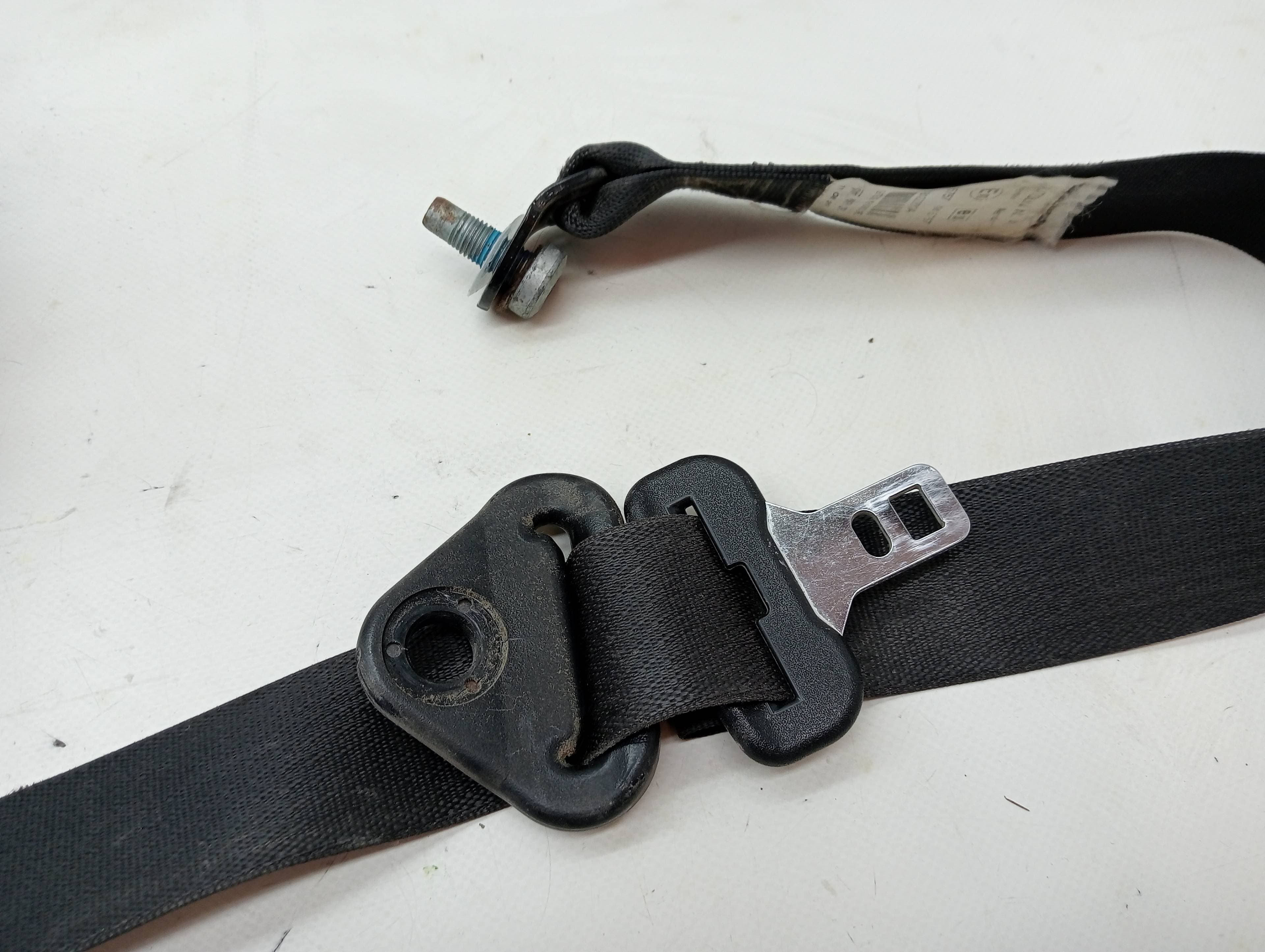 Cinturon seguridad trasero derecho FIAT FREEMONT (345) 2