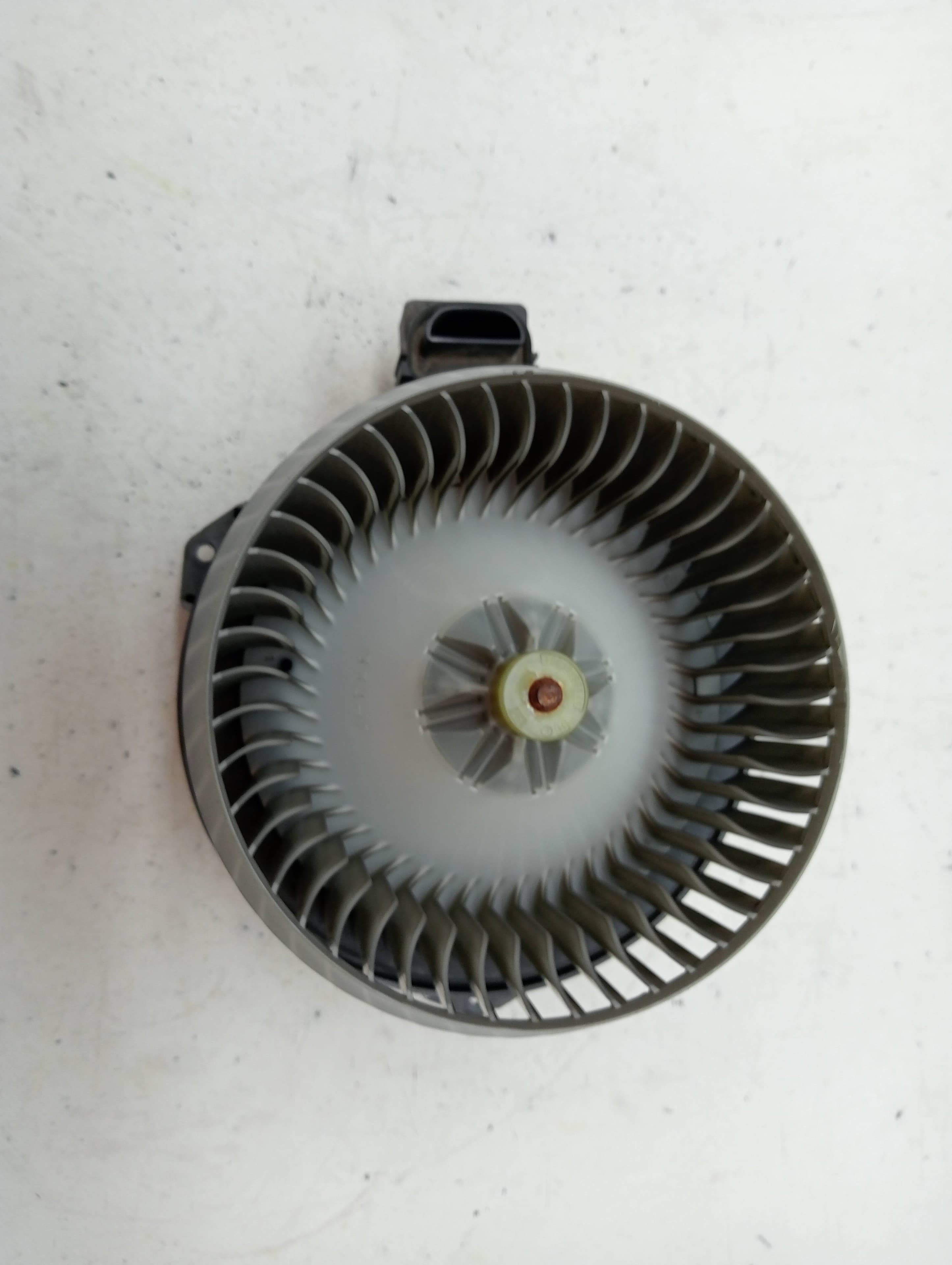 Motor calefaccion FIAT FREEMONT (345)