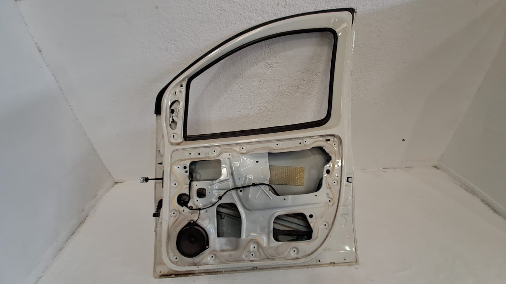 Puerta delantera derecha FIAT FIORINO (2014...) 2