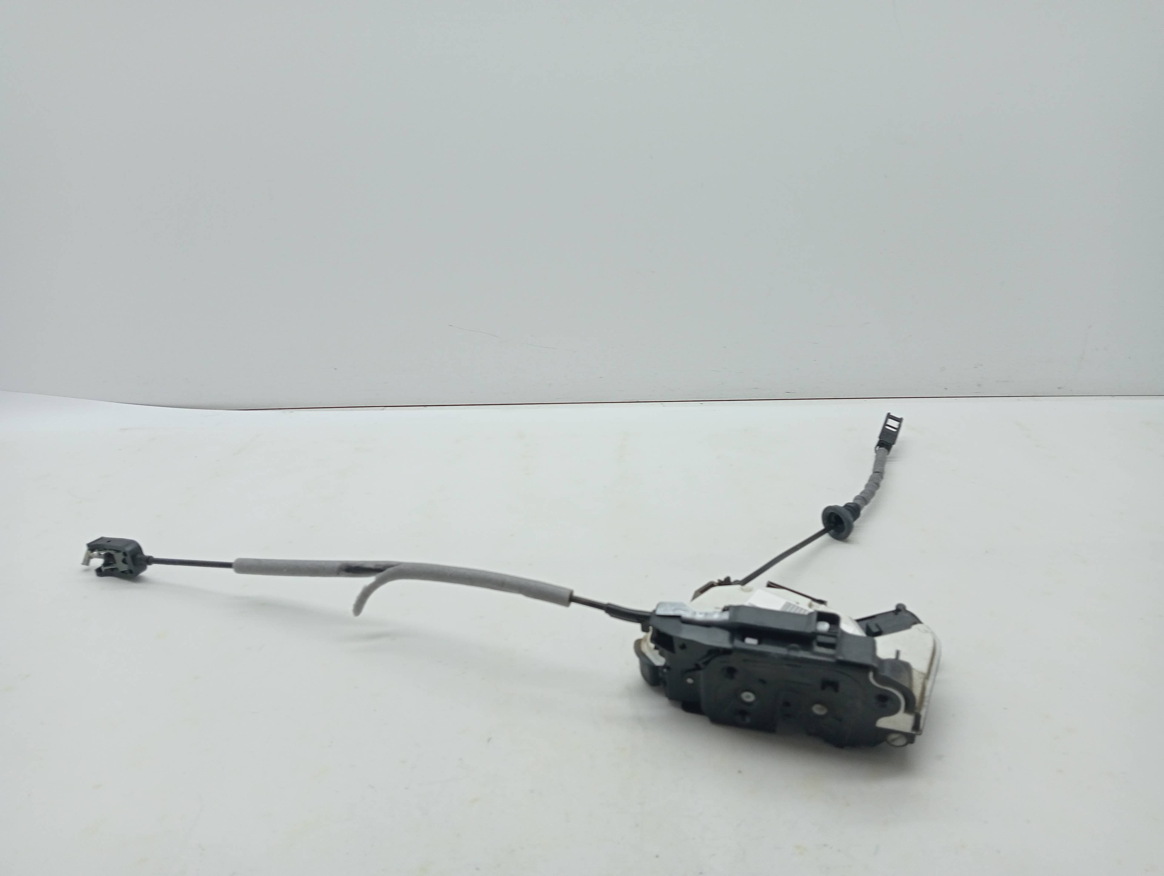 Cerradura puerta trasera izquierda VOLKSWAGEN GOLF VI VARIANT (AJ5)