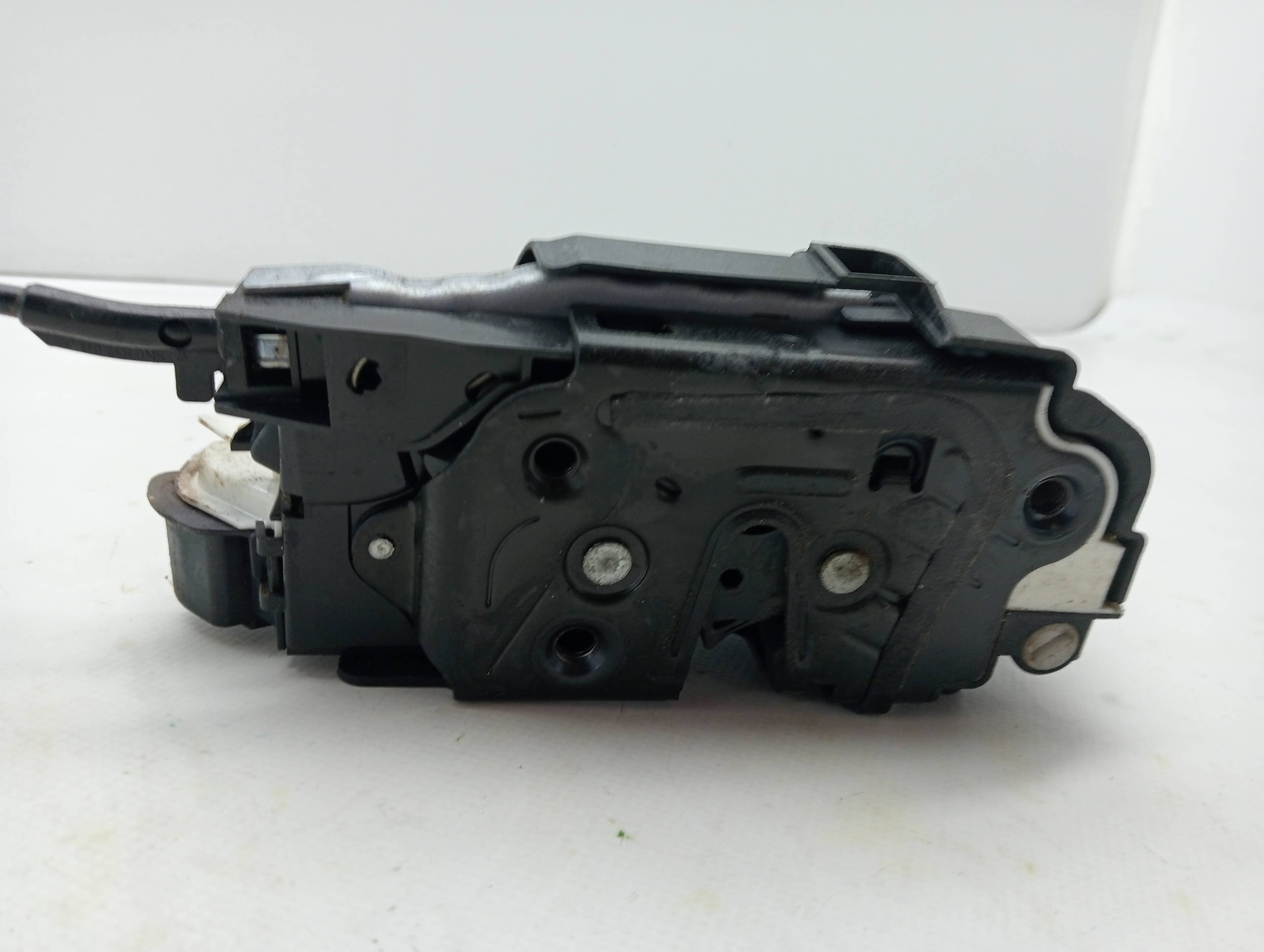 Cerradura puerta trasera izquierda VOLKSWAGEN GOLF VI VARIANT (AJ5) 3