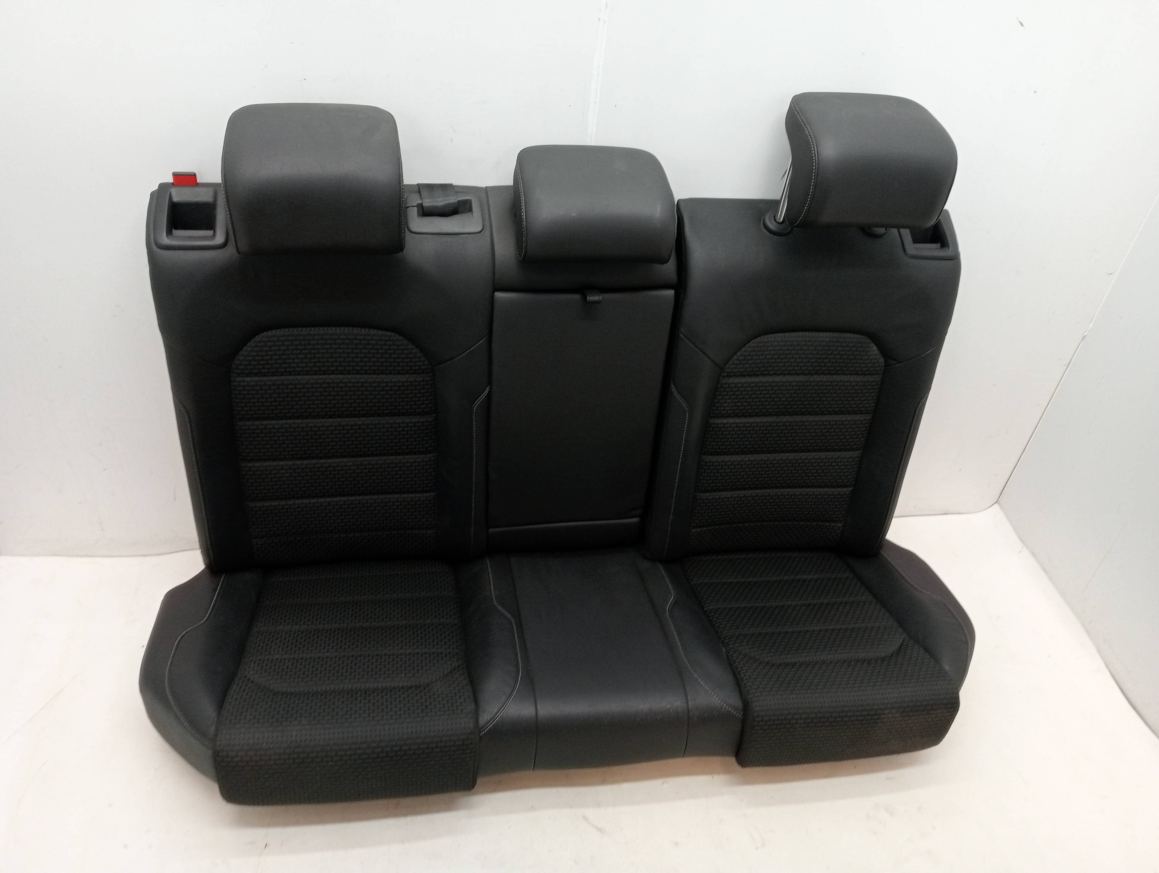 Cerradura asientos traseros VOLKSWAGEN GOLF VI VARIANT (AJ5)