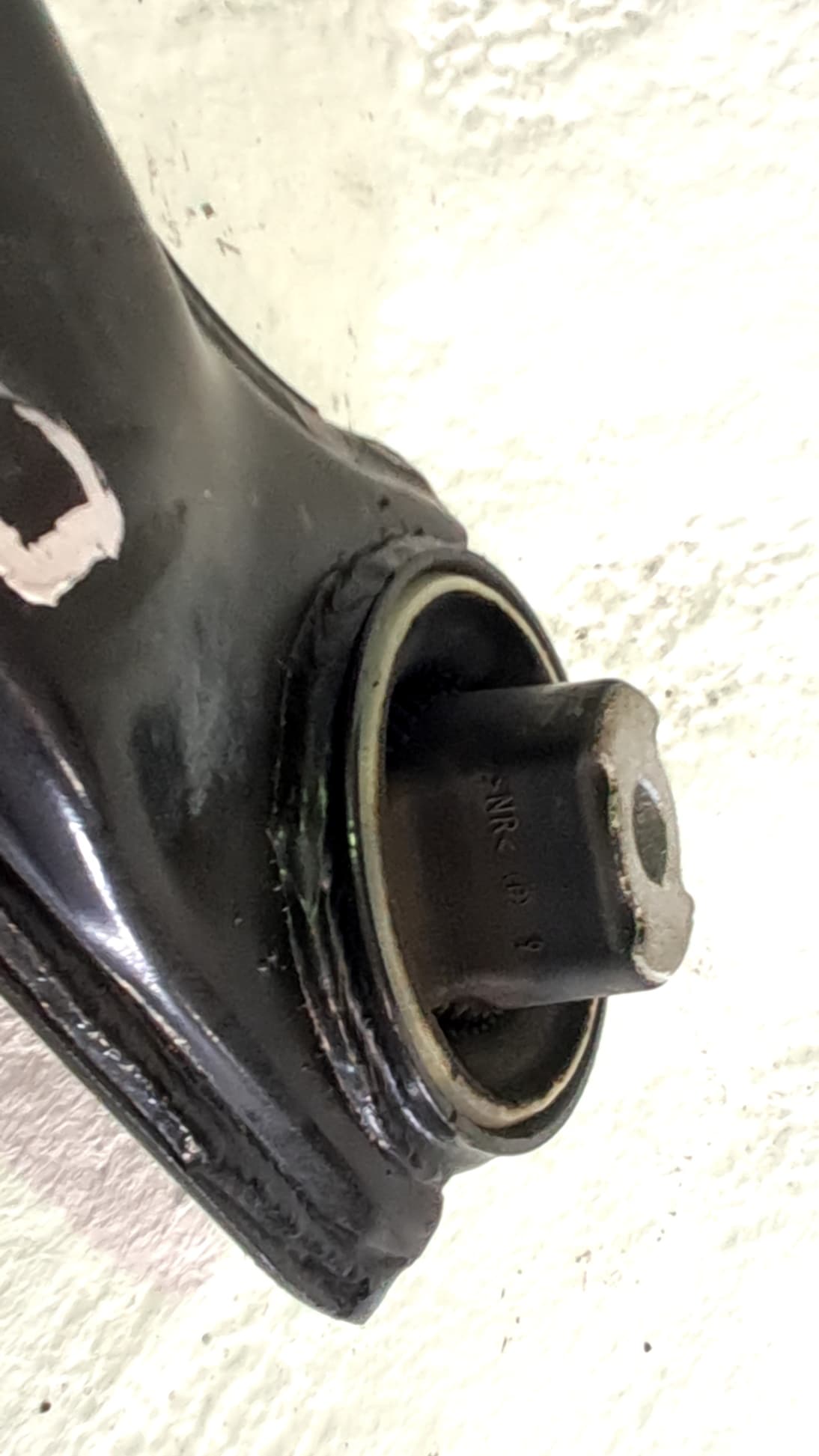 Brazo suspension inferior delantero derecho FIAT LINEA (110) 3