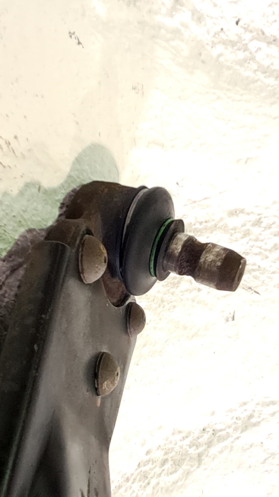 Brazo suspension inferior delantero derecho FIAT LINEA (110) 2