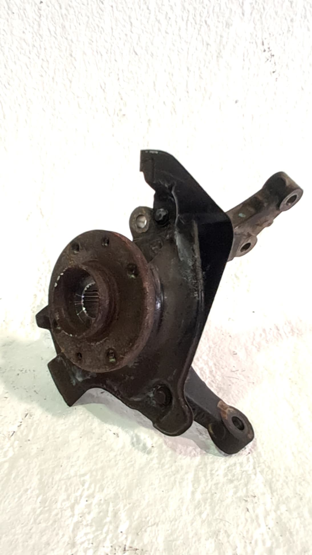 Mangueta delantera derecha FIAT LINEA (110)