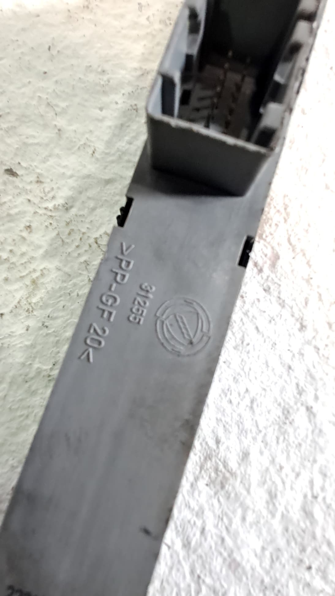 Warning FIAT LINEA (110) 2