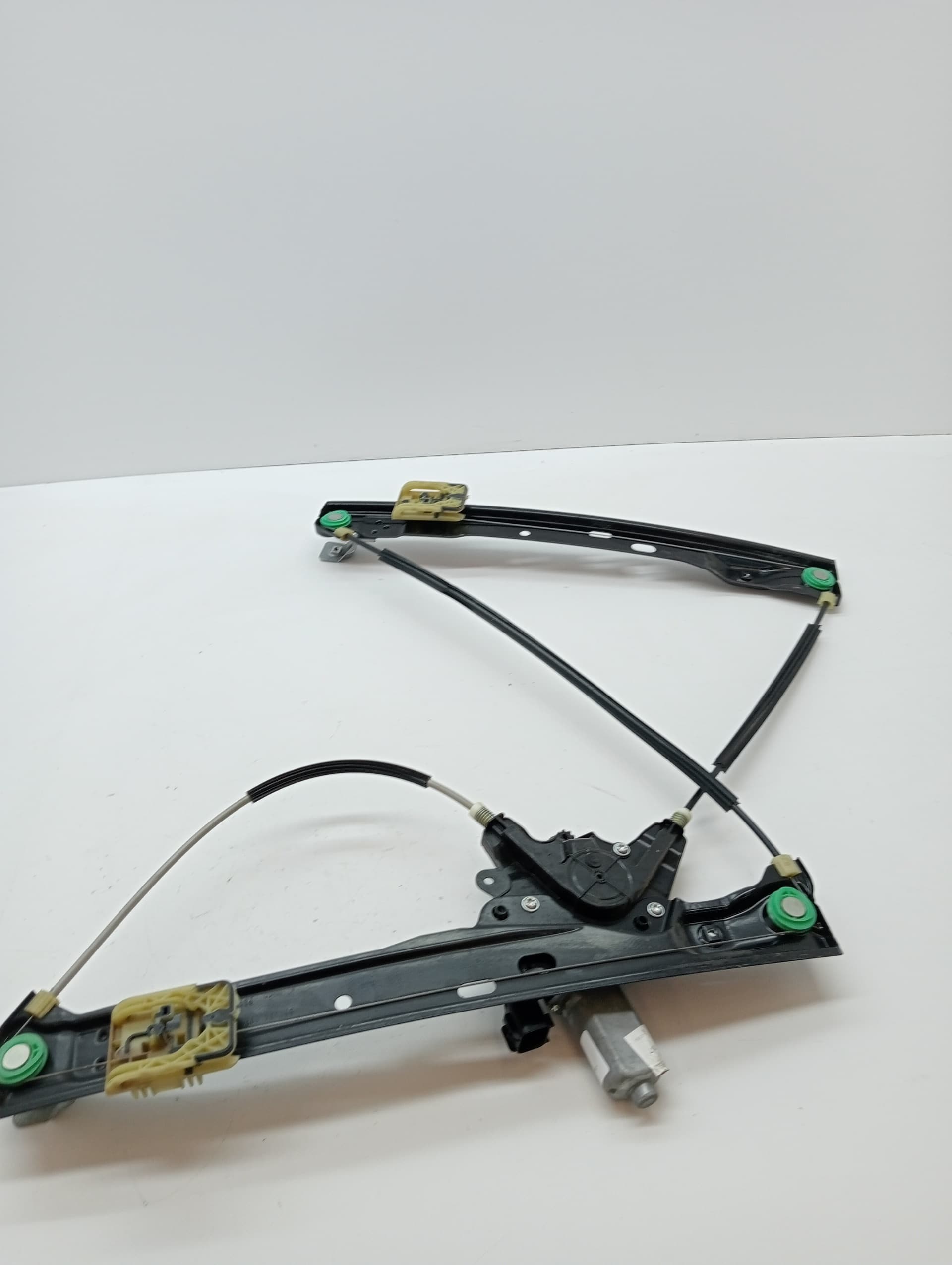 Elevalunas delantero derecho FORD GRAND C-MAX 2
