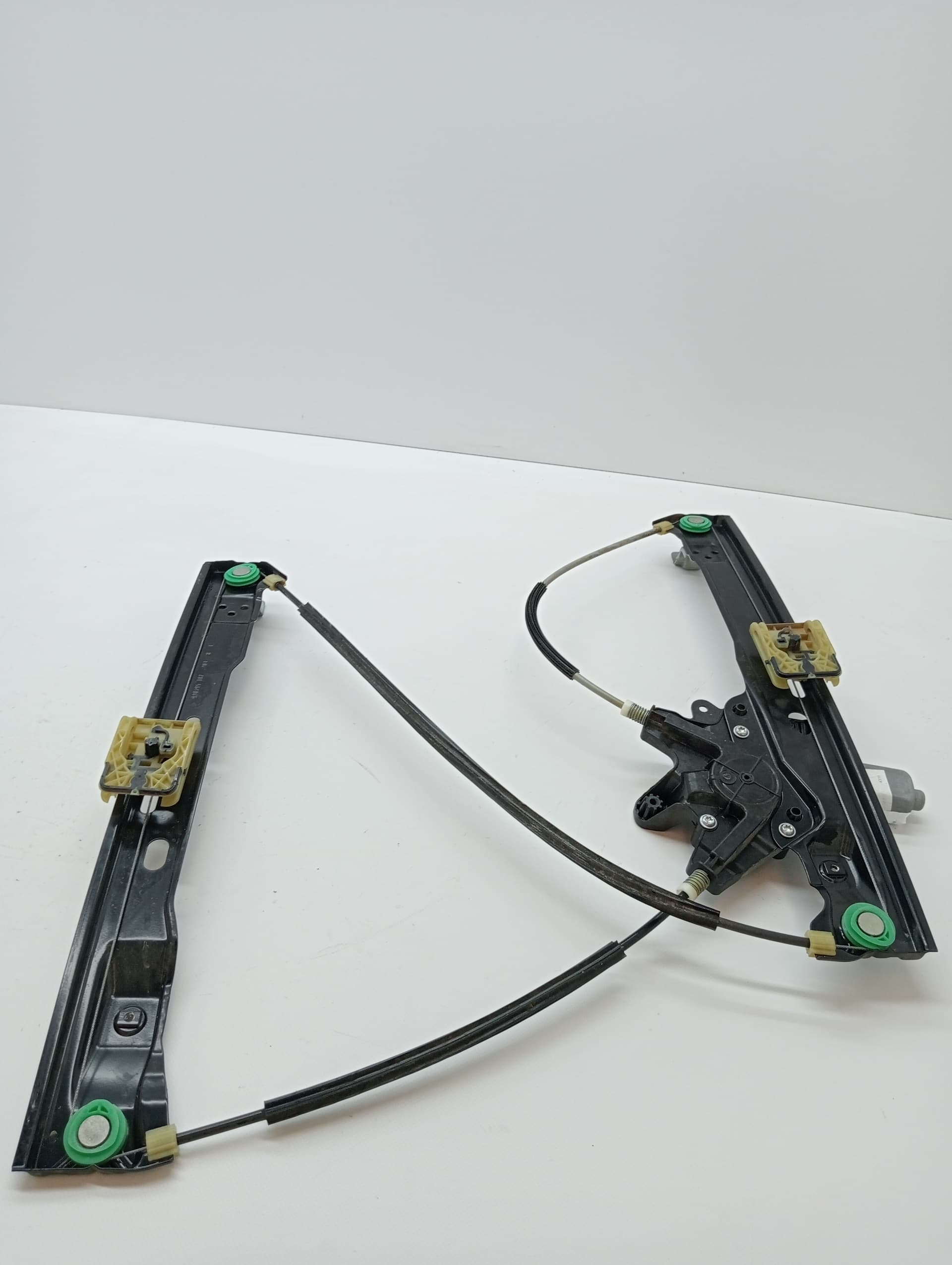 Elevalunas delantero izquierdo FORD GRAND C-MAX 2