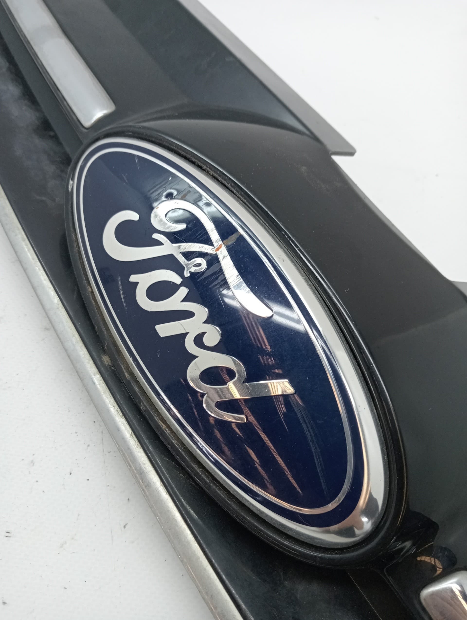 Rejilla delantera FORD GRAND C-MAX 2