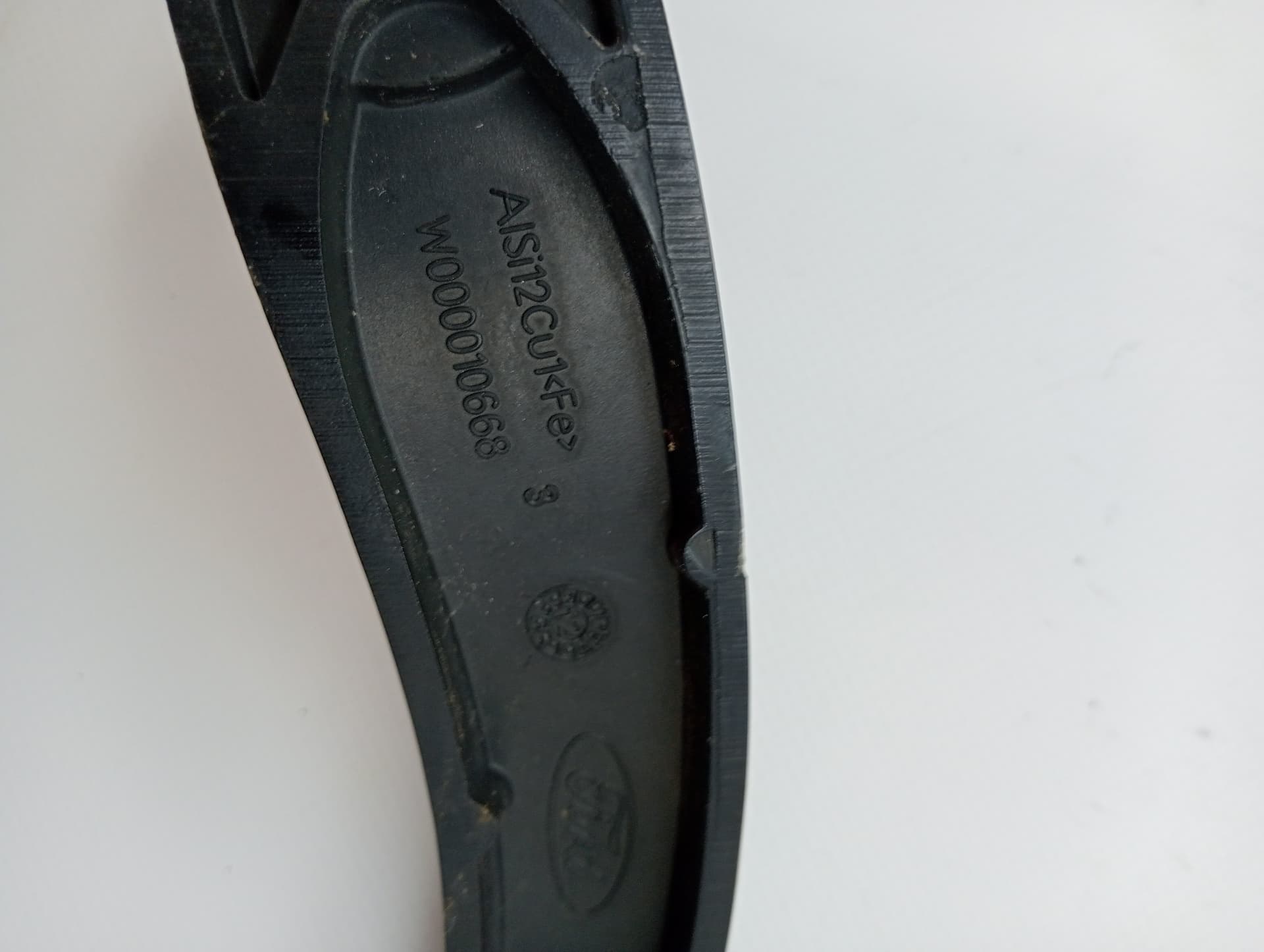 Brazo limpia delantero derecho FORD GRAND C-MAX 3