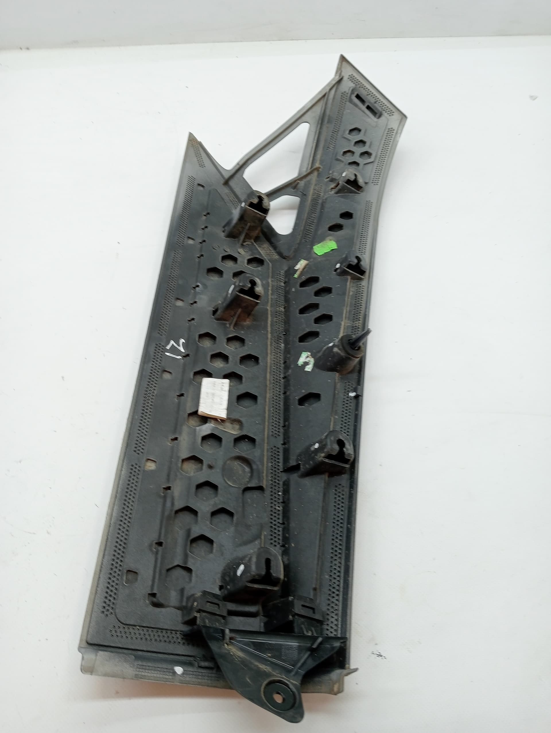 Plastico FORD GRAND C-MAX 2