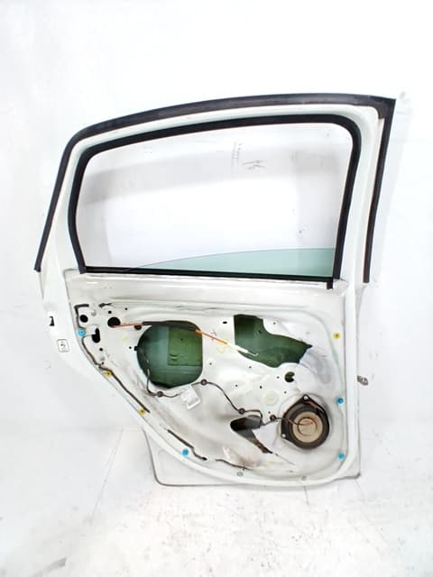 Puerta trasera izquierda FIAT LINEA (110) 2